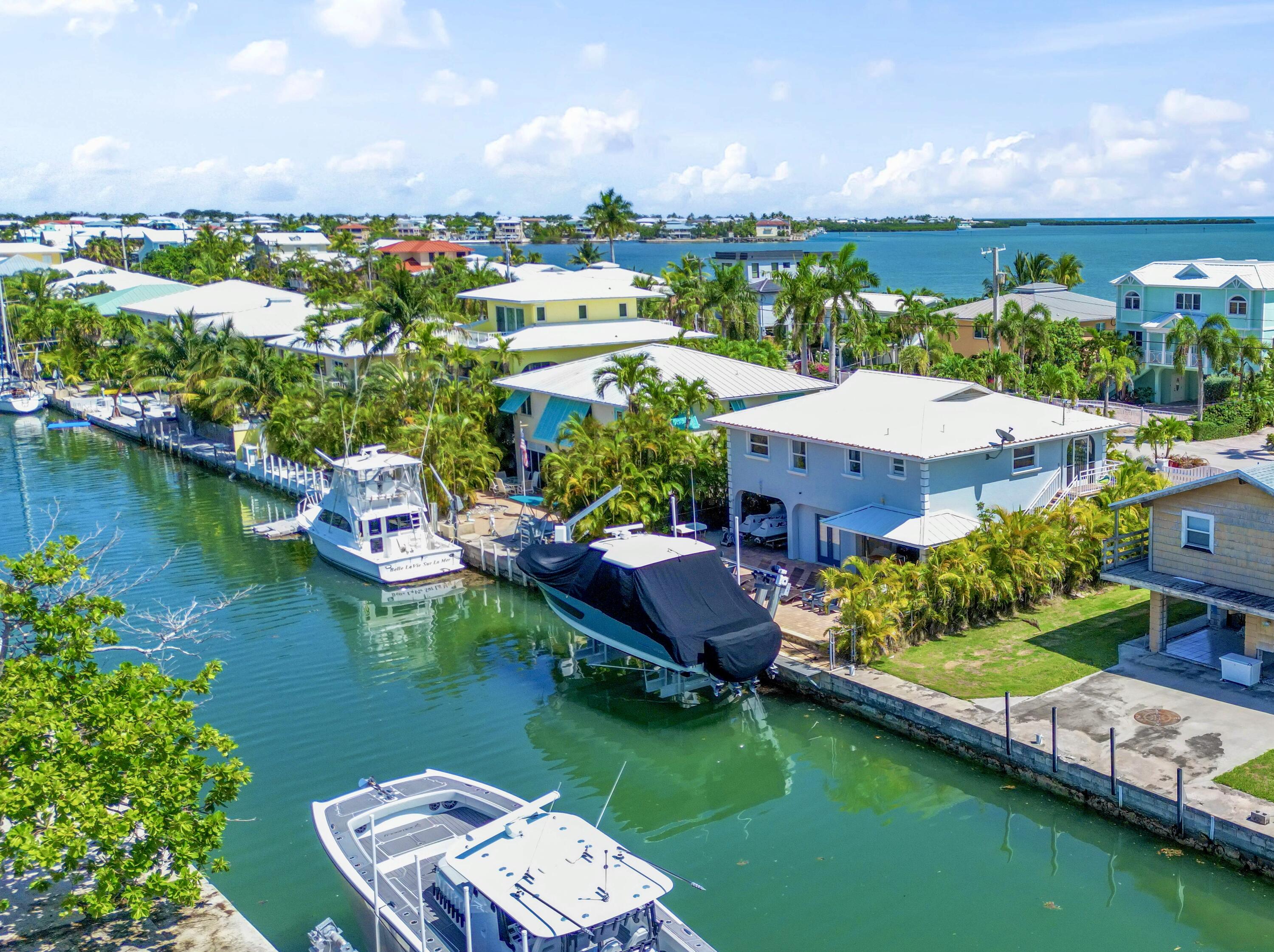 229 E Caribbean Drive