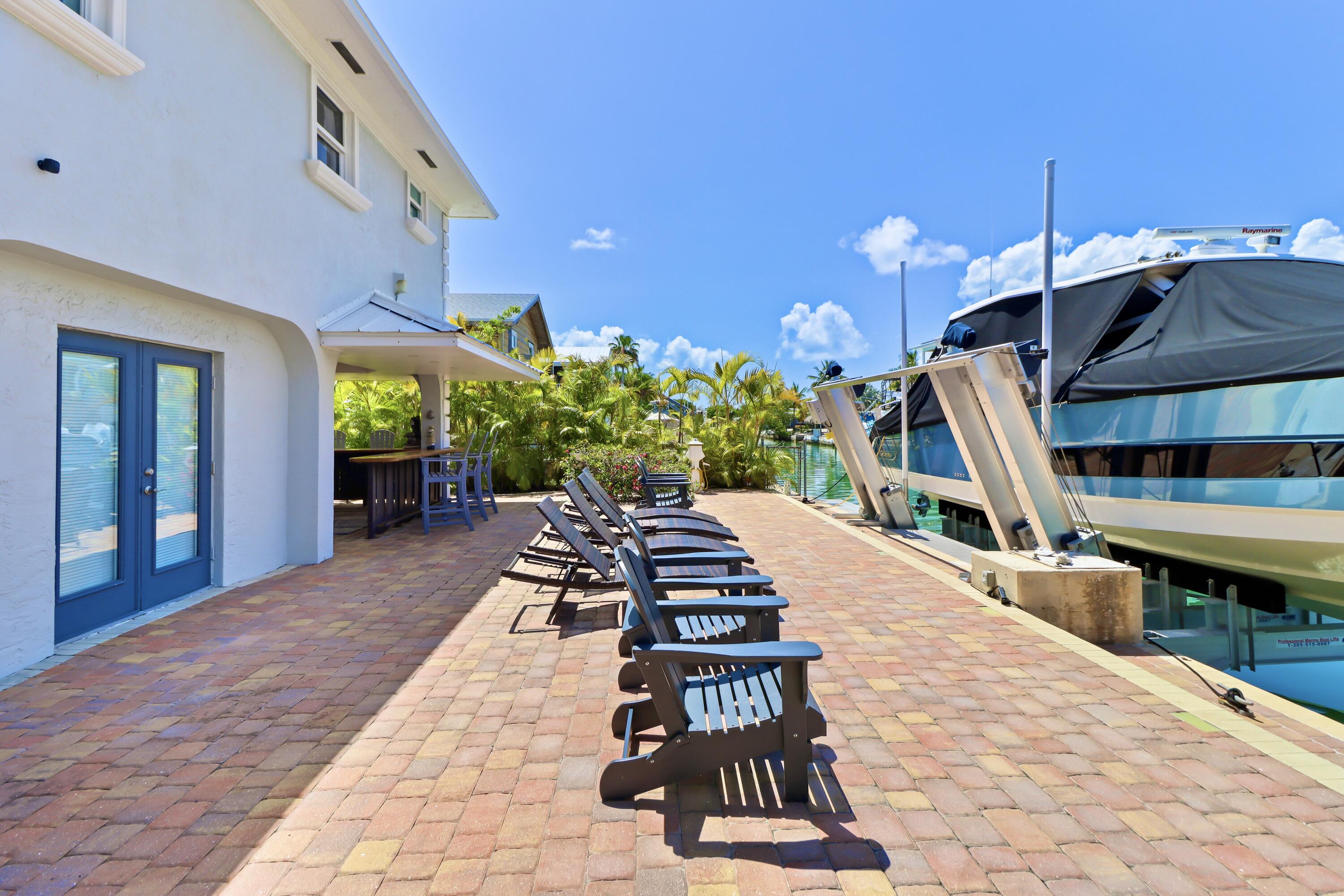 229 E Caribbean Drive
