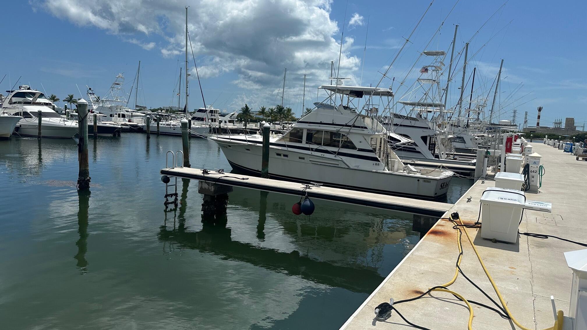 5950 Peninsular Avenue Unit: 643