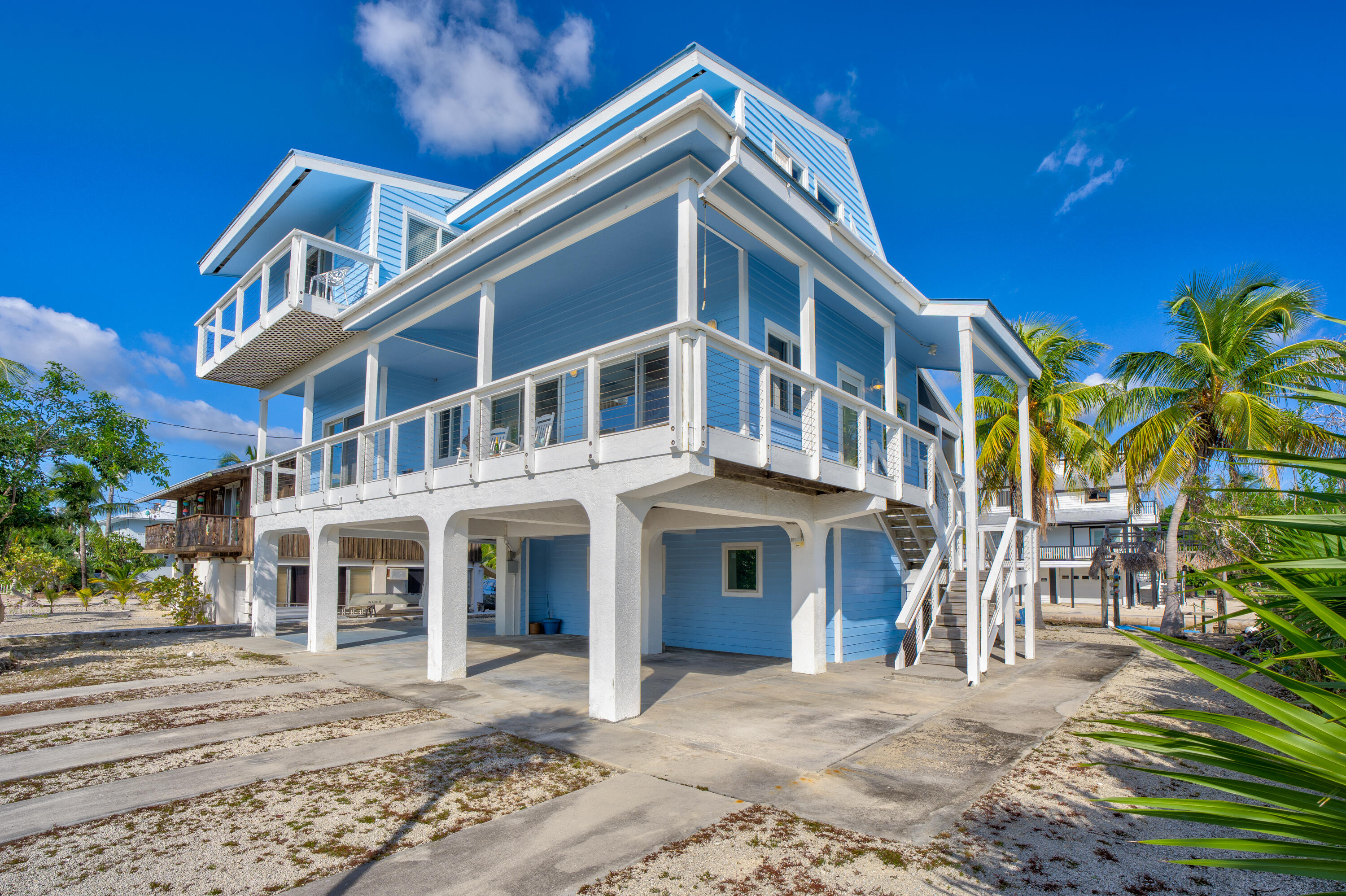 3831 Sunset Drive