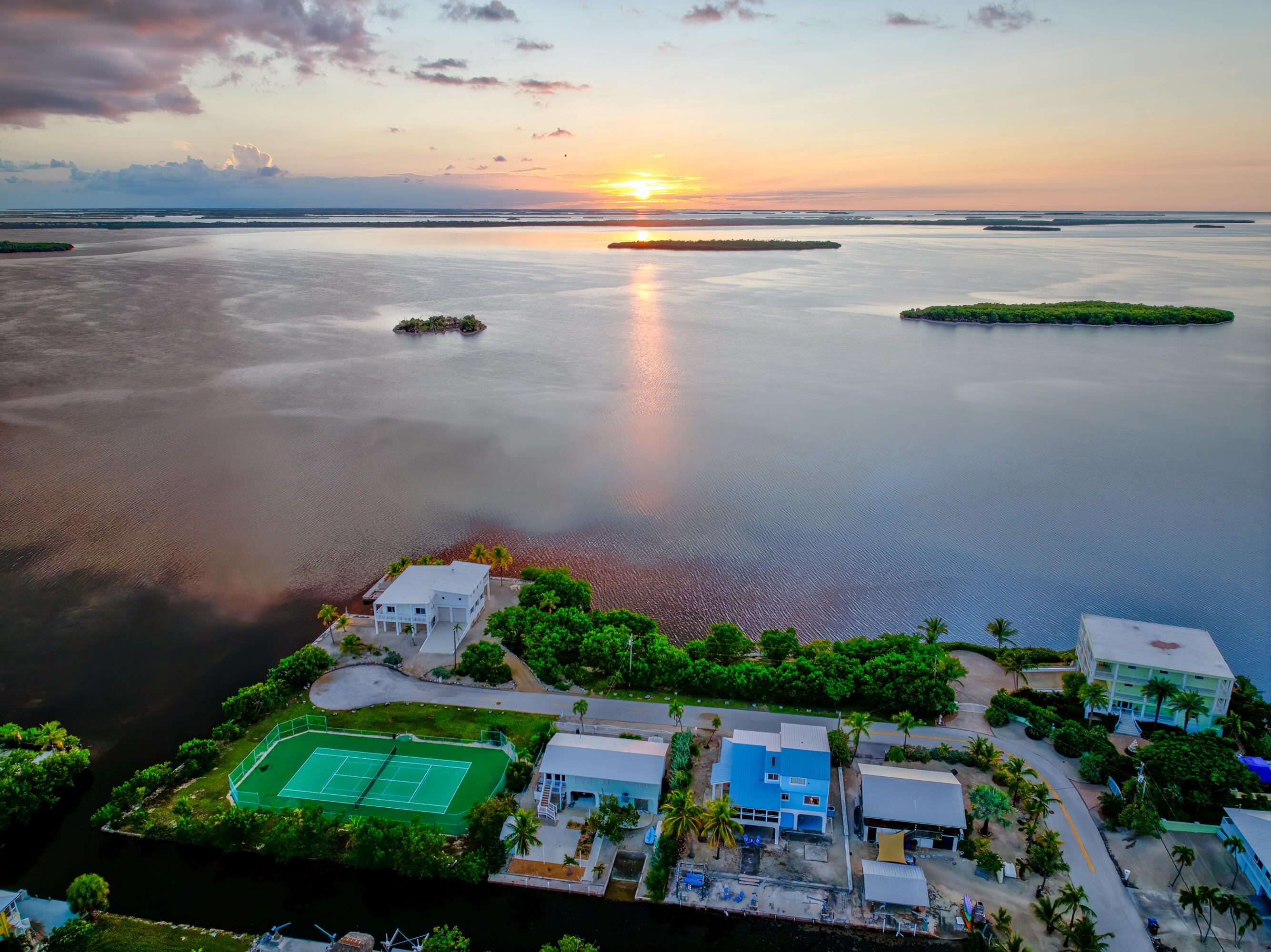 3831 Sunset Drive