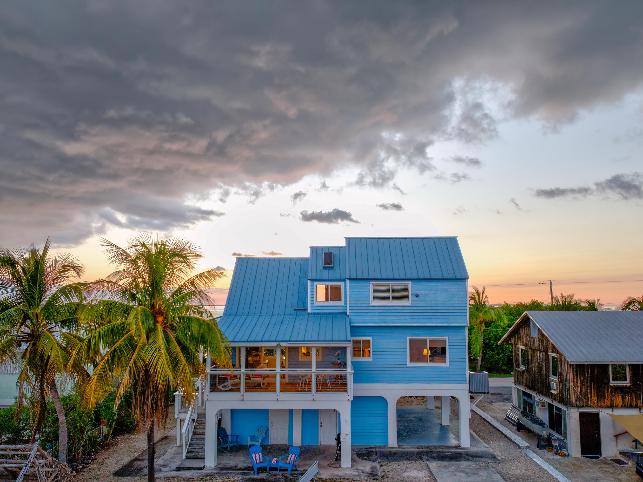 3831 Sunset Drive