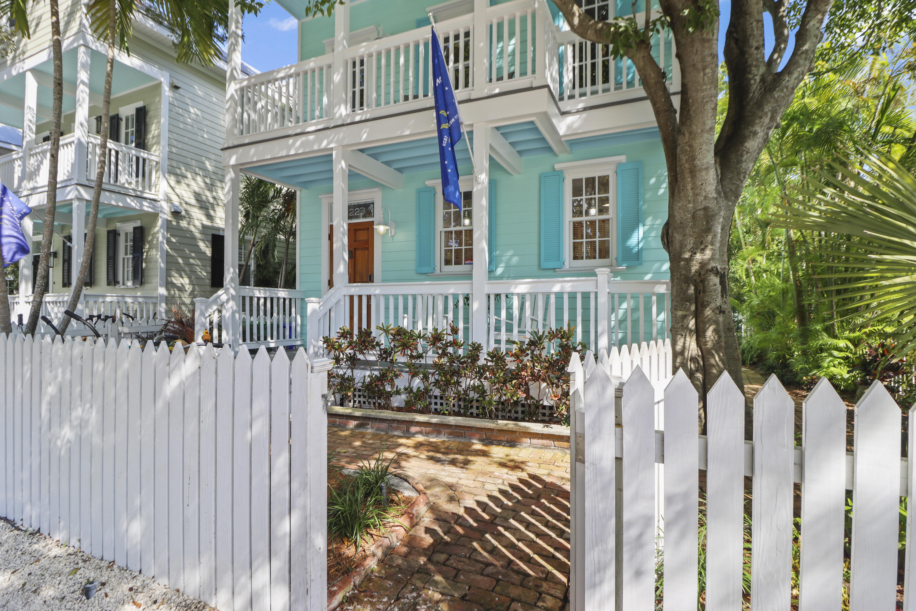 1223 Margaret Street Unit: 4