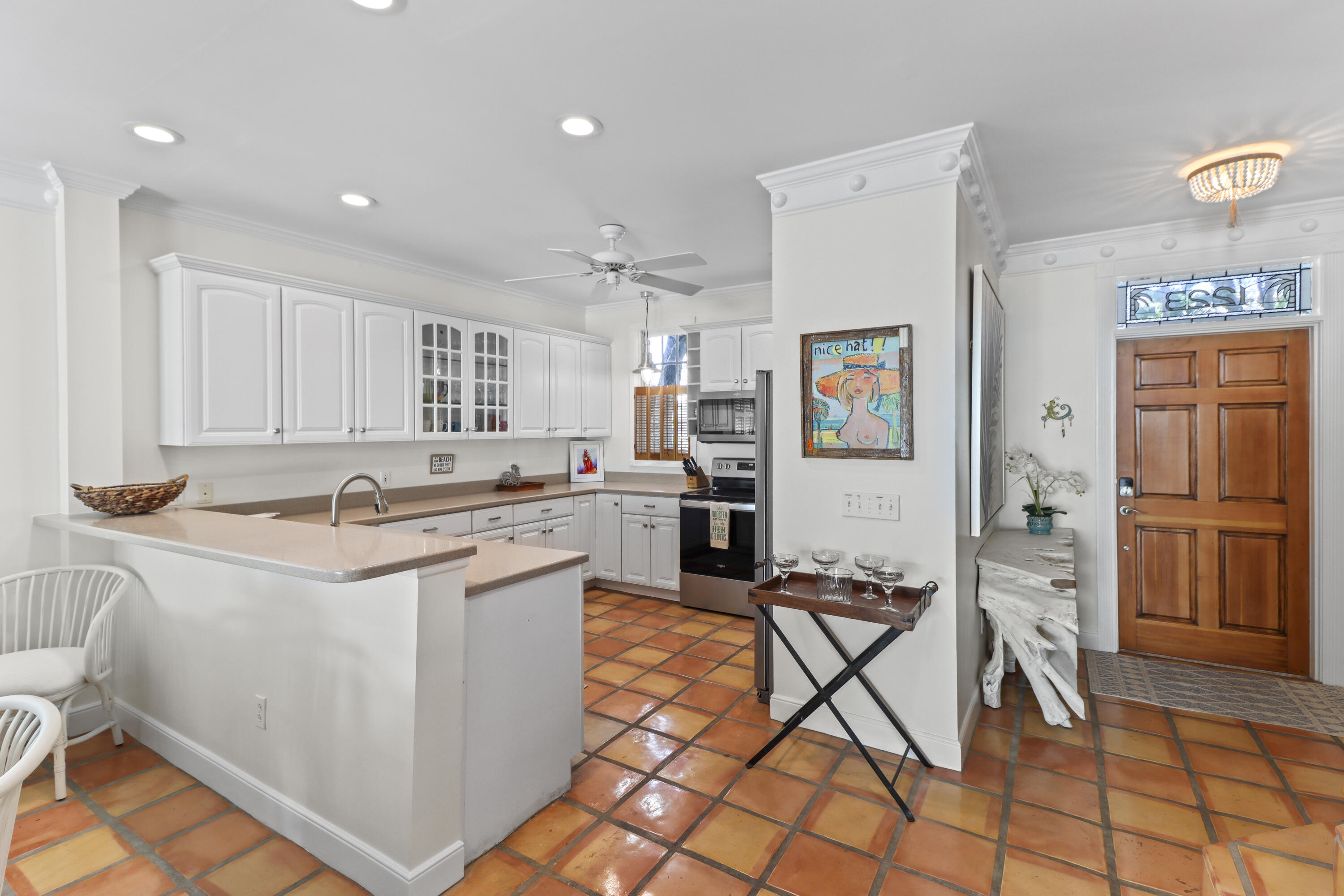 1223 Margaret Street Unit: 4