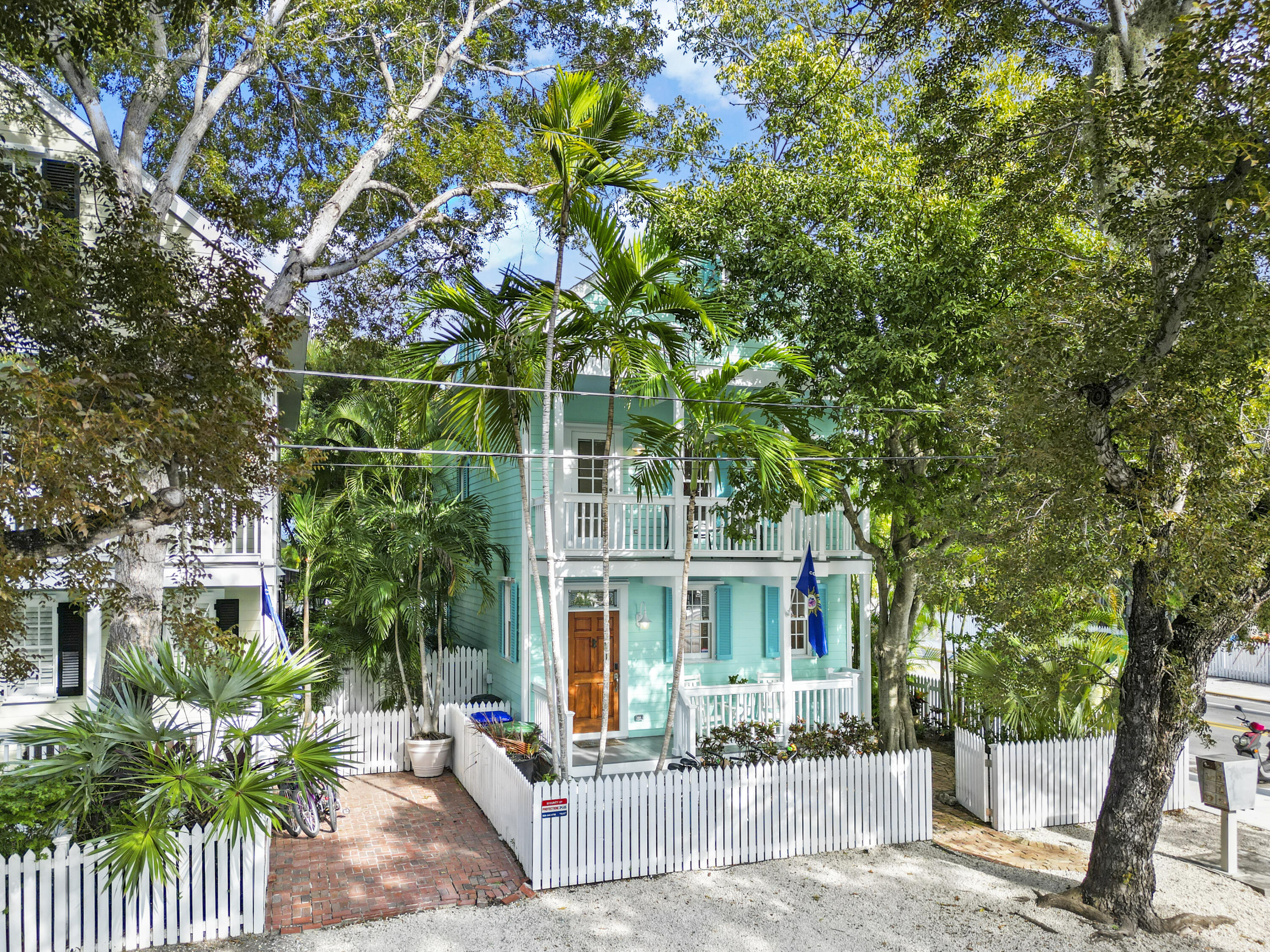 1223 Margaret Street Unit: 4