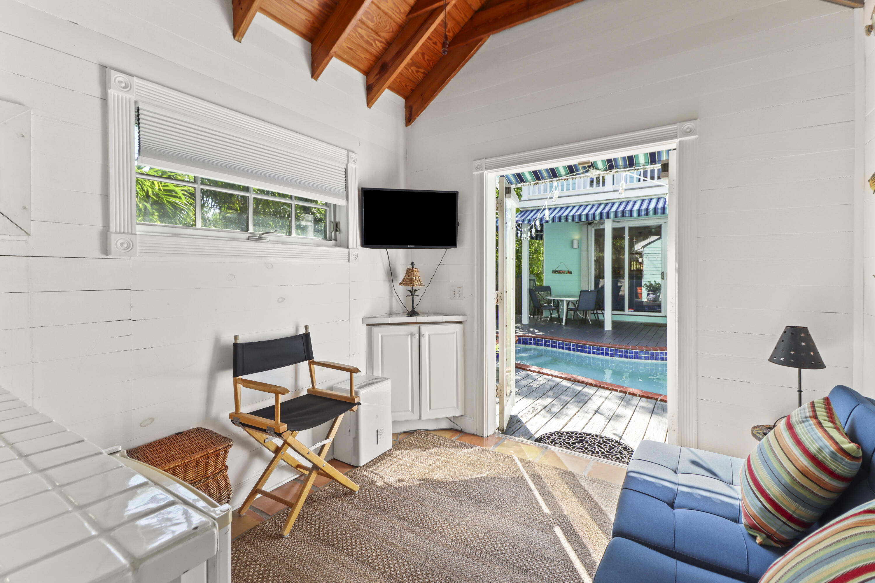 1223 Margaret Street Unit: 4