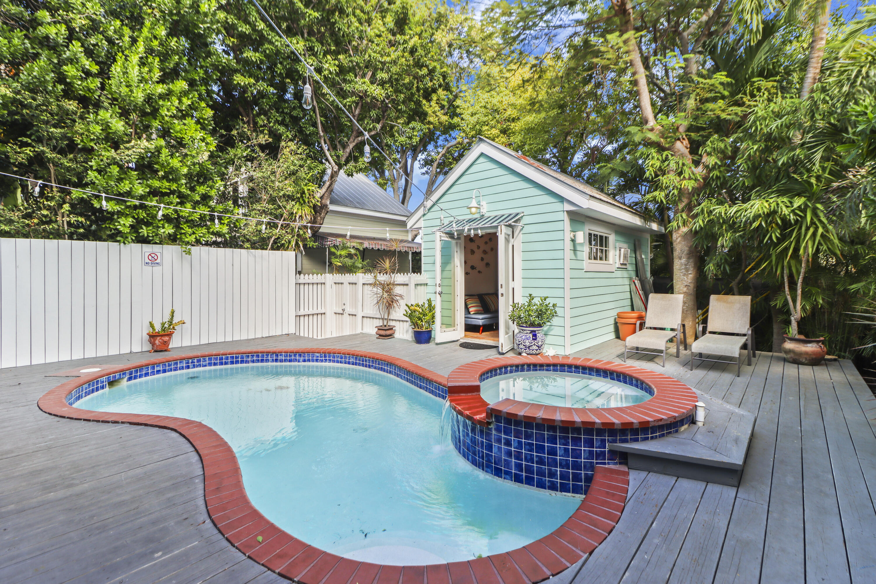 1223 Margaret Street Unit: 4