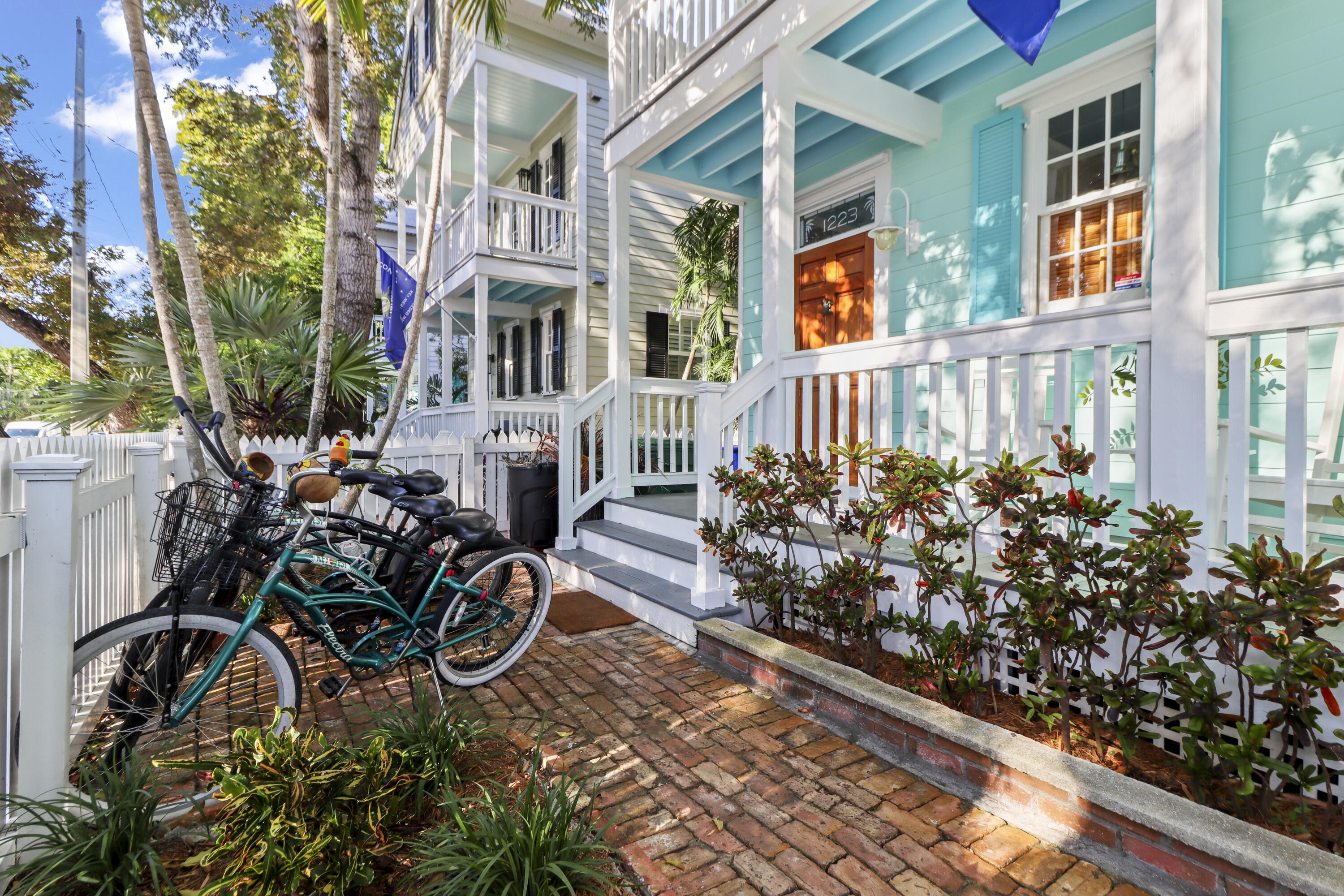 1223 Margaret Street Unit: 4