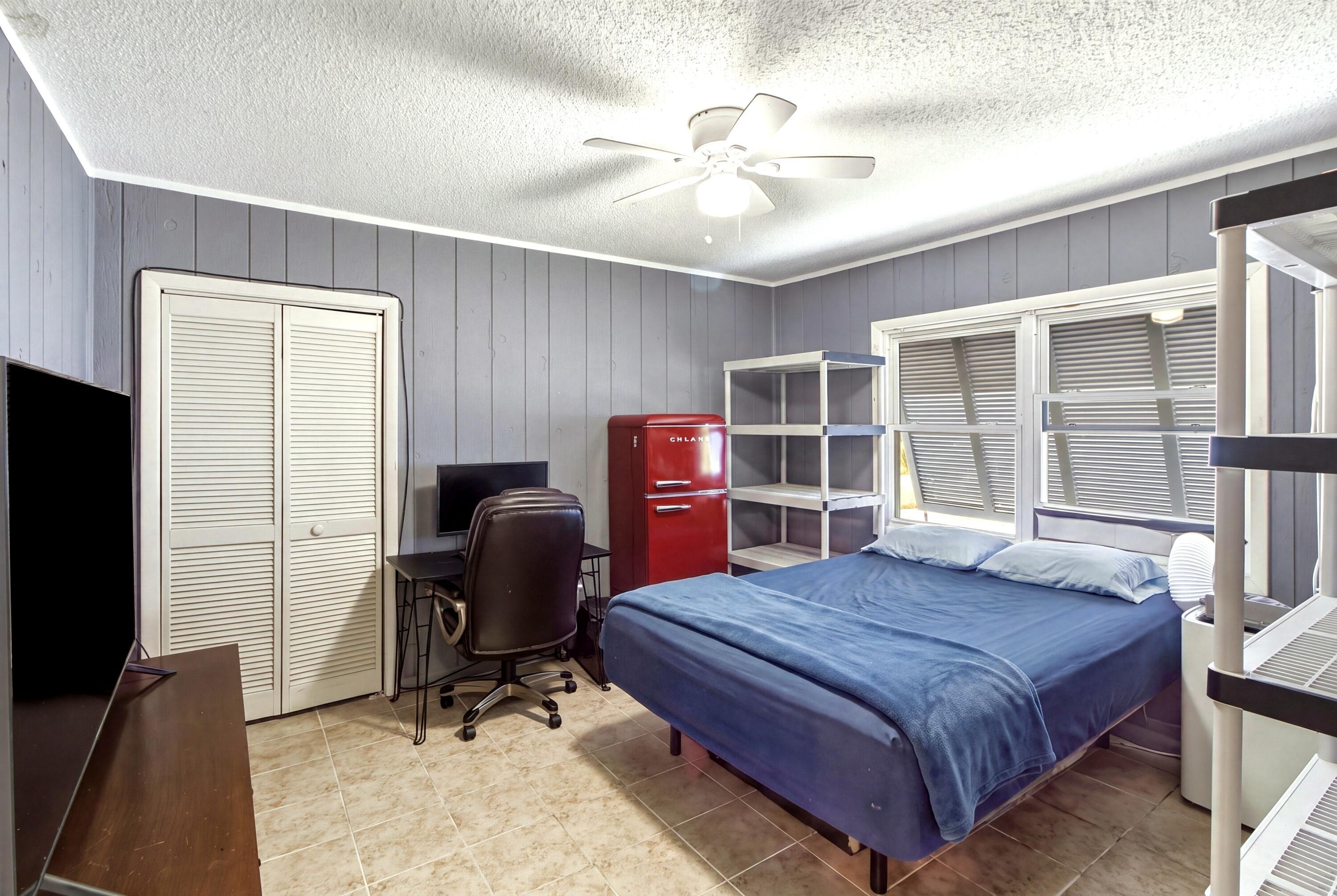17155 W Hibiscus Lane