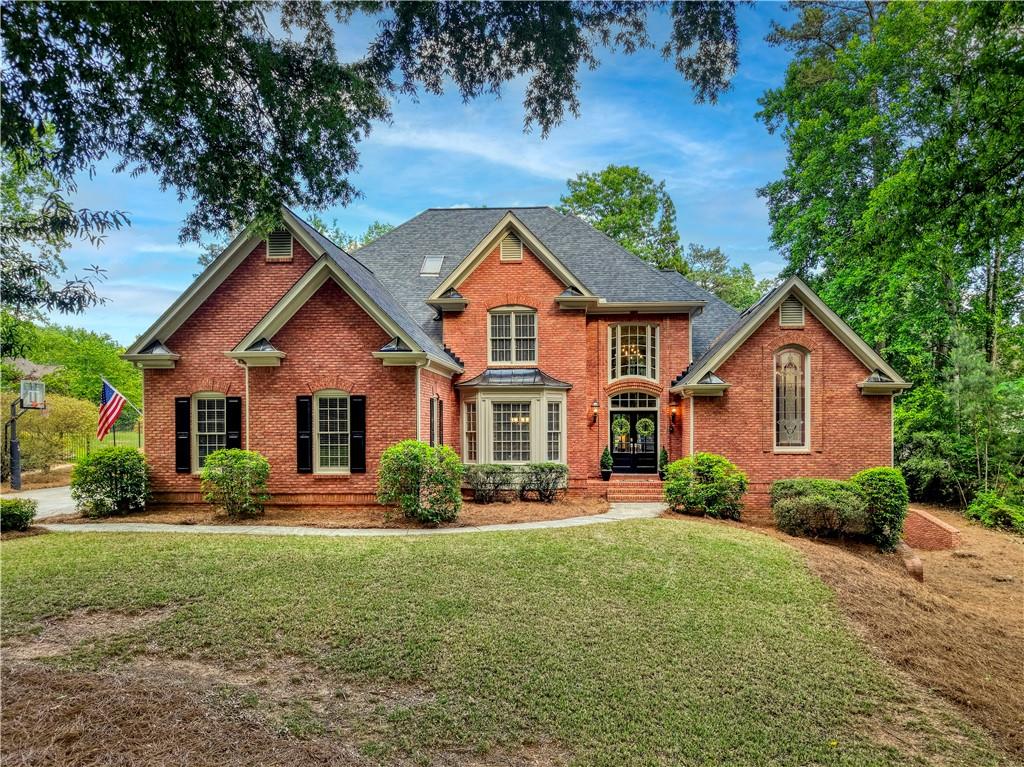 445 Newport Heights