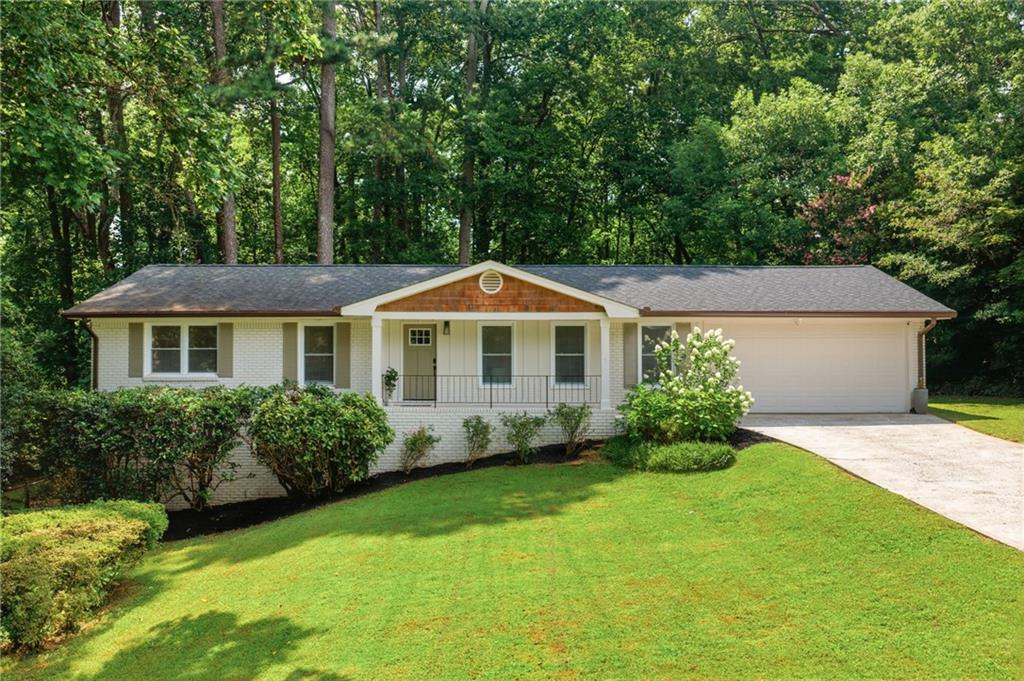 3212 Foxwood Trail SE