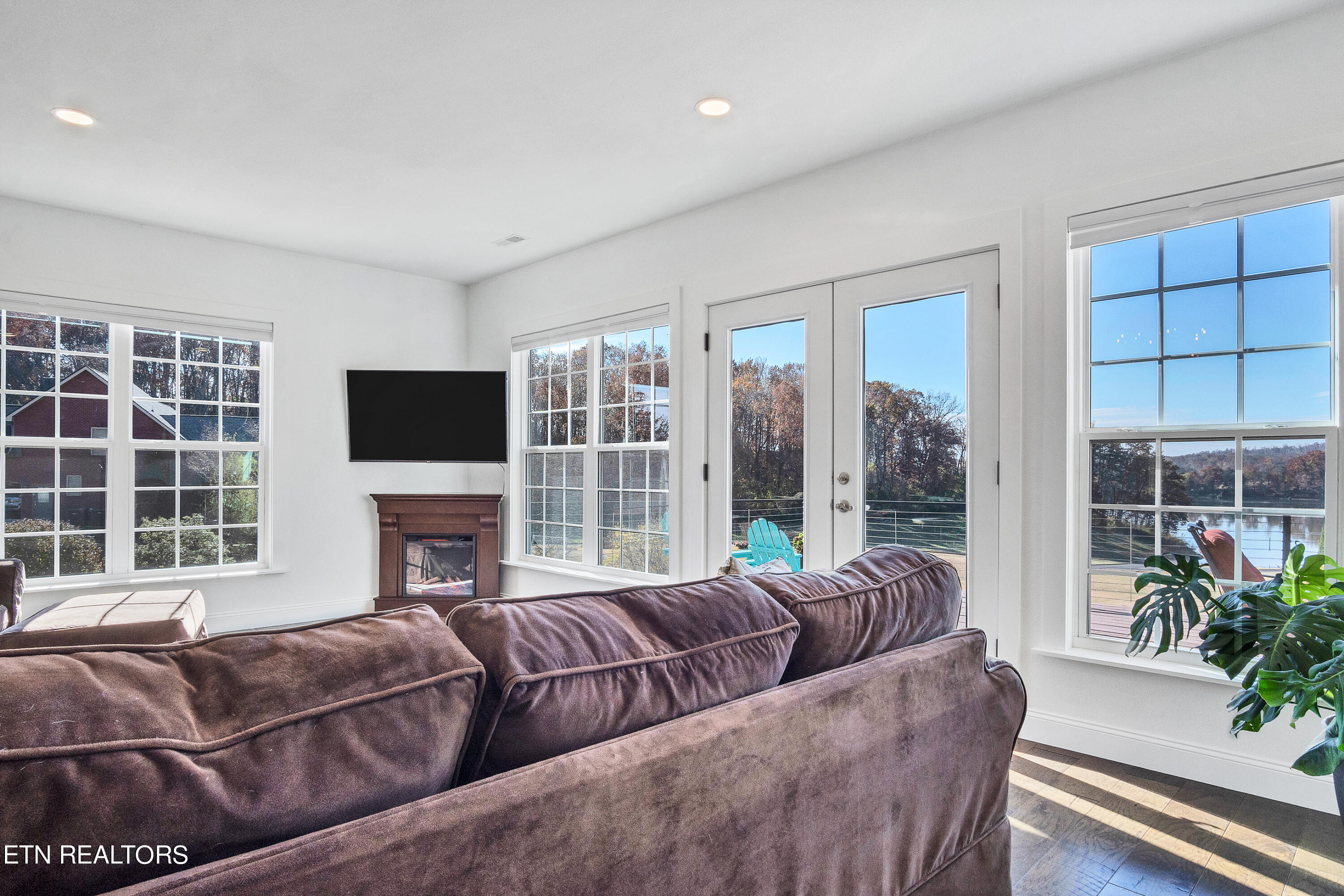 4758 Driftwood Lane