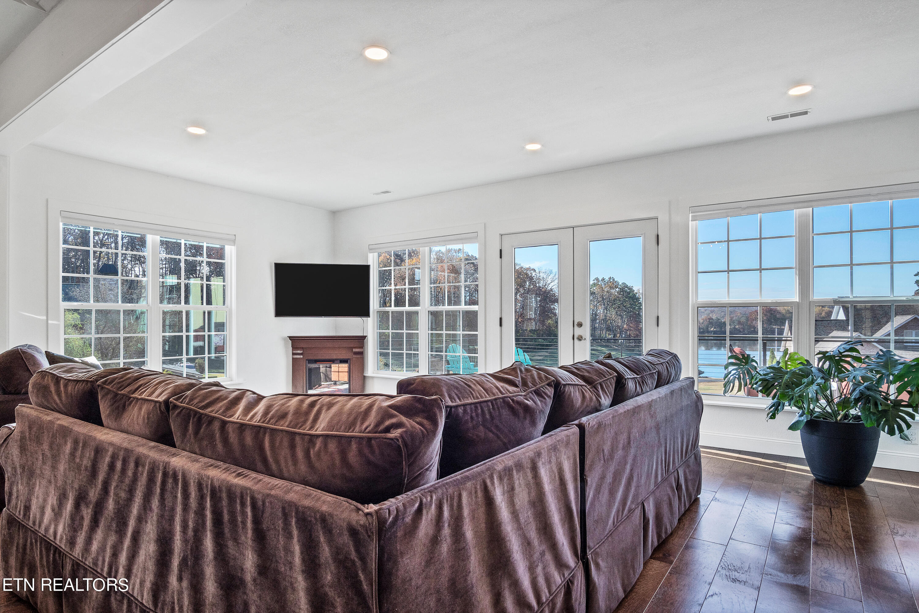 4758 Driftwood Lane