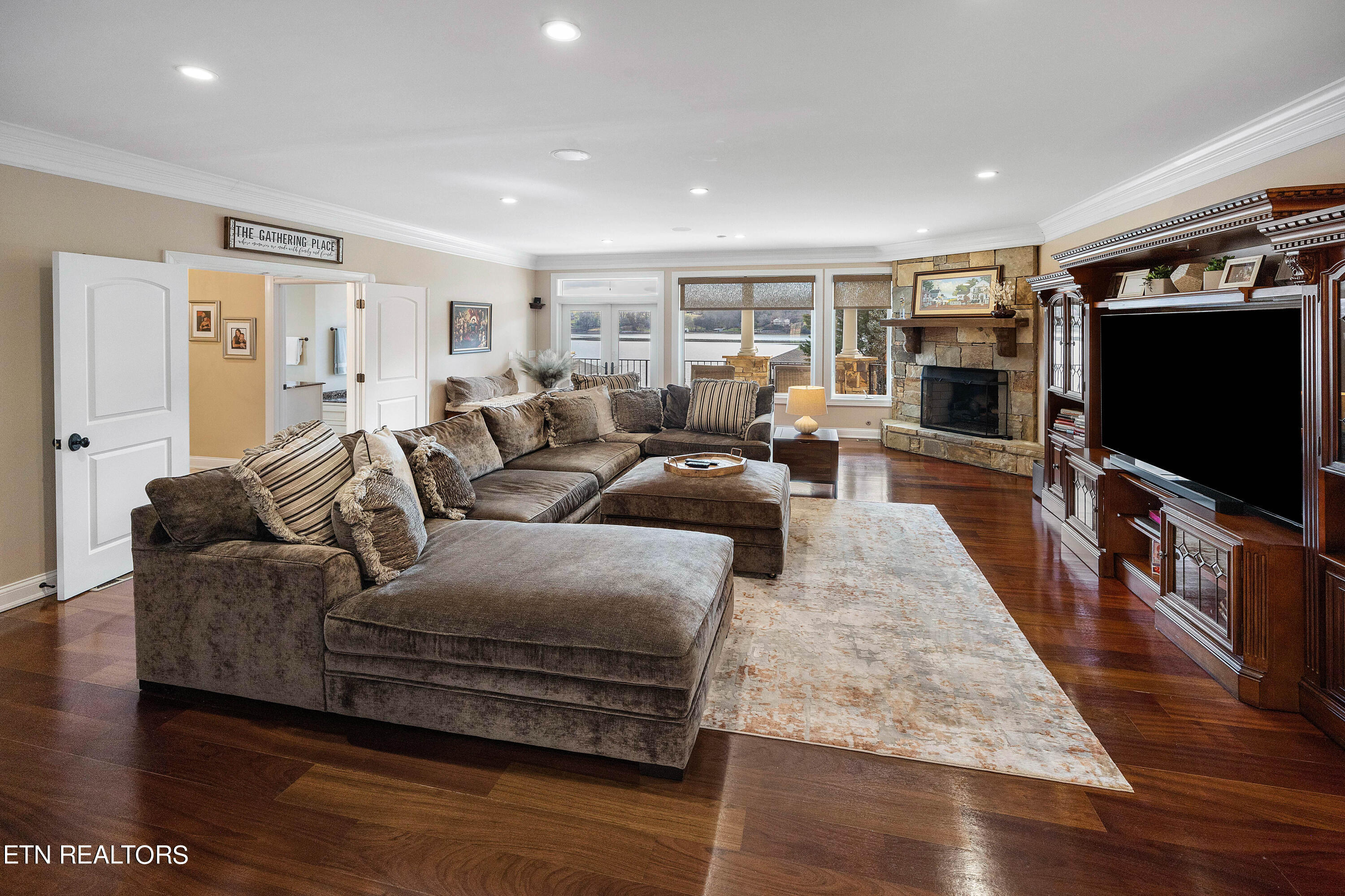 119 Blue Herron Drive