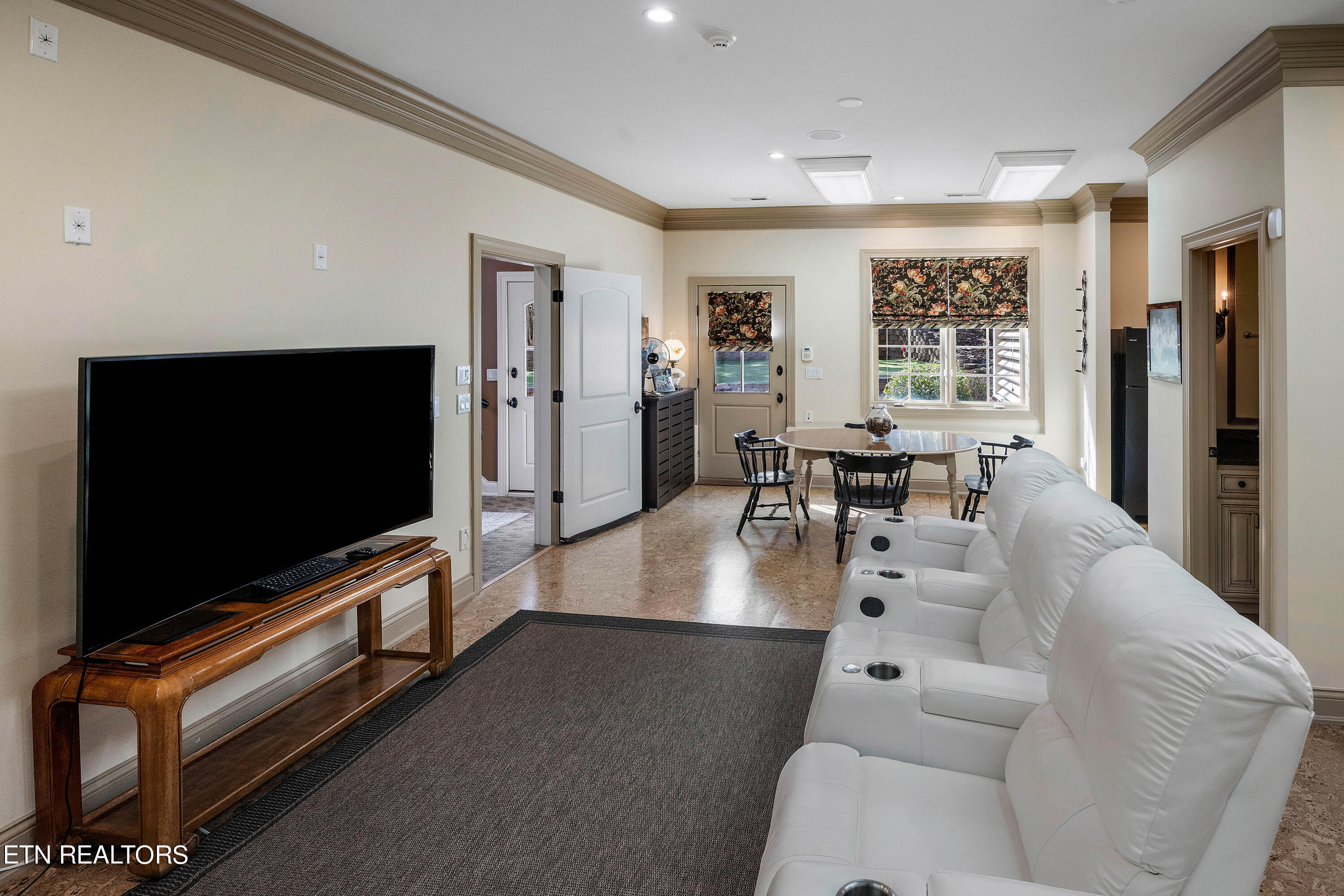 119 Blue Herron Drive