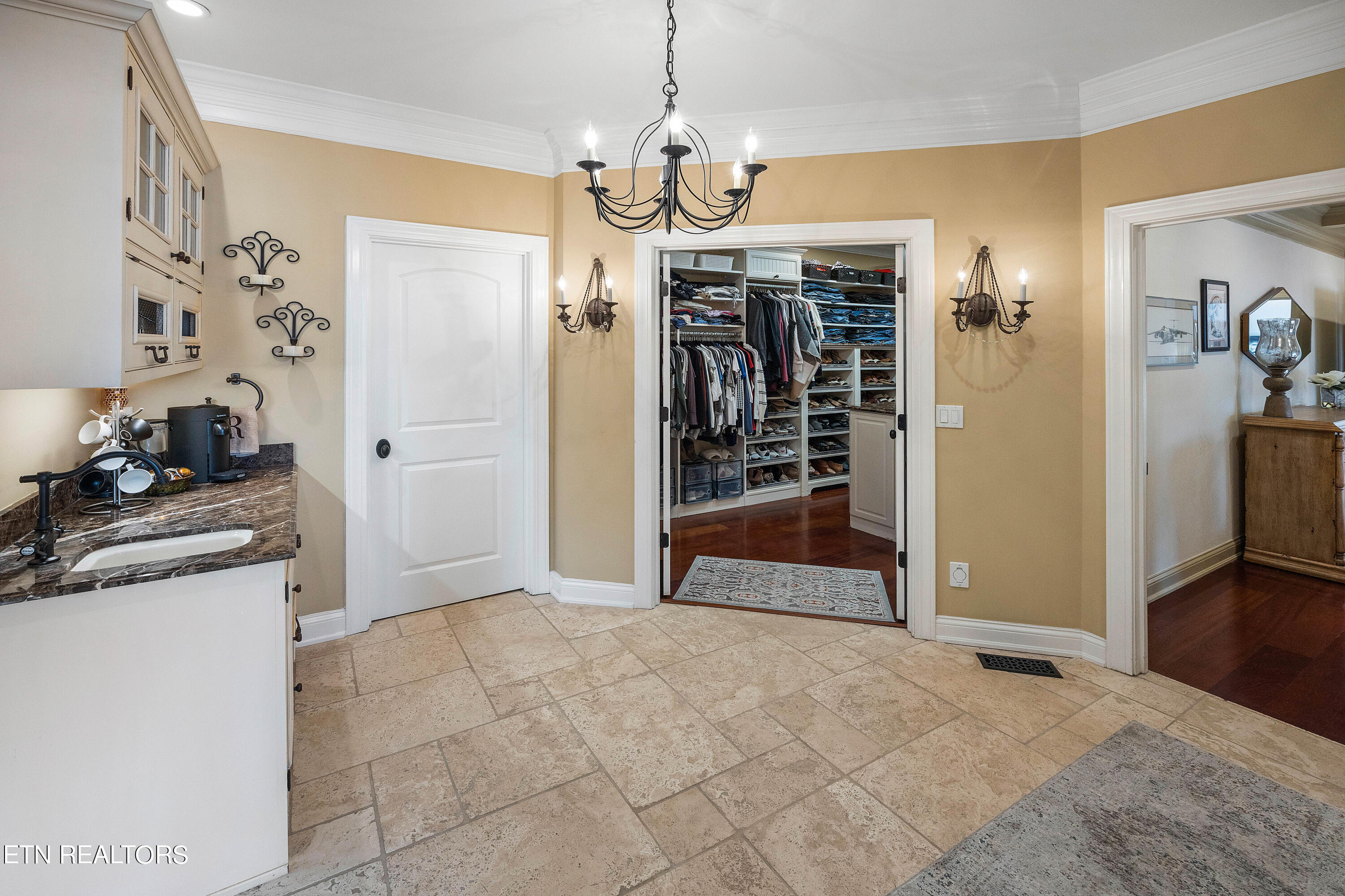 119 Blue Herron Drive