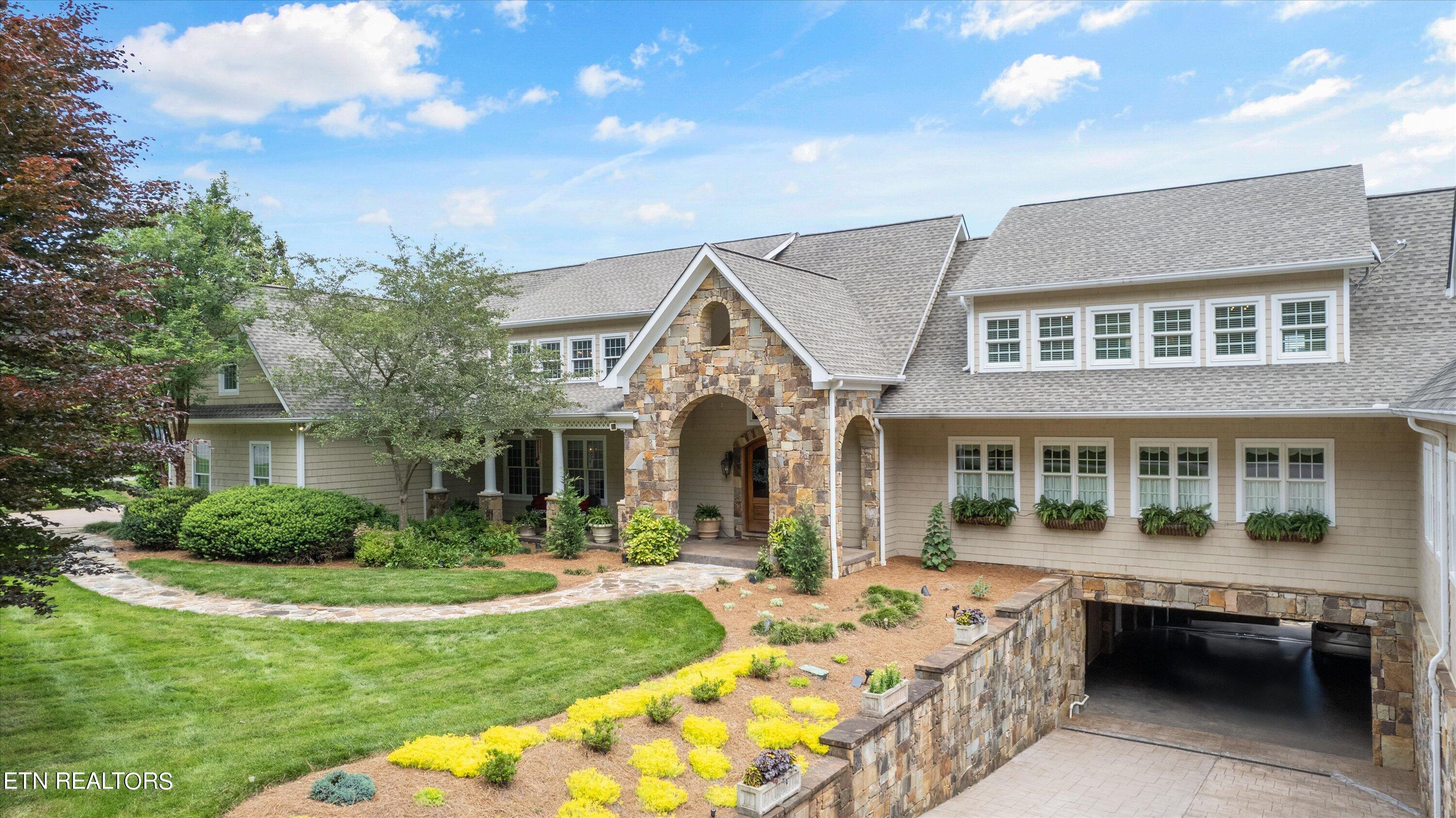 119 Blue Herron Drive