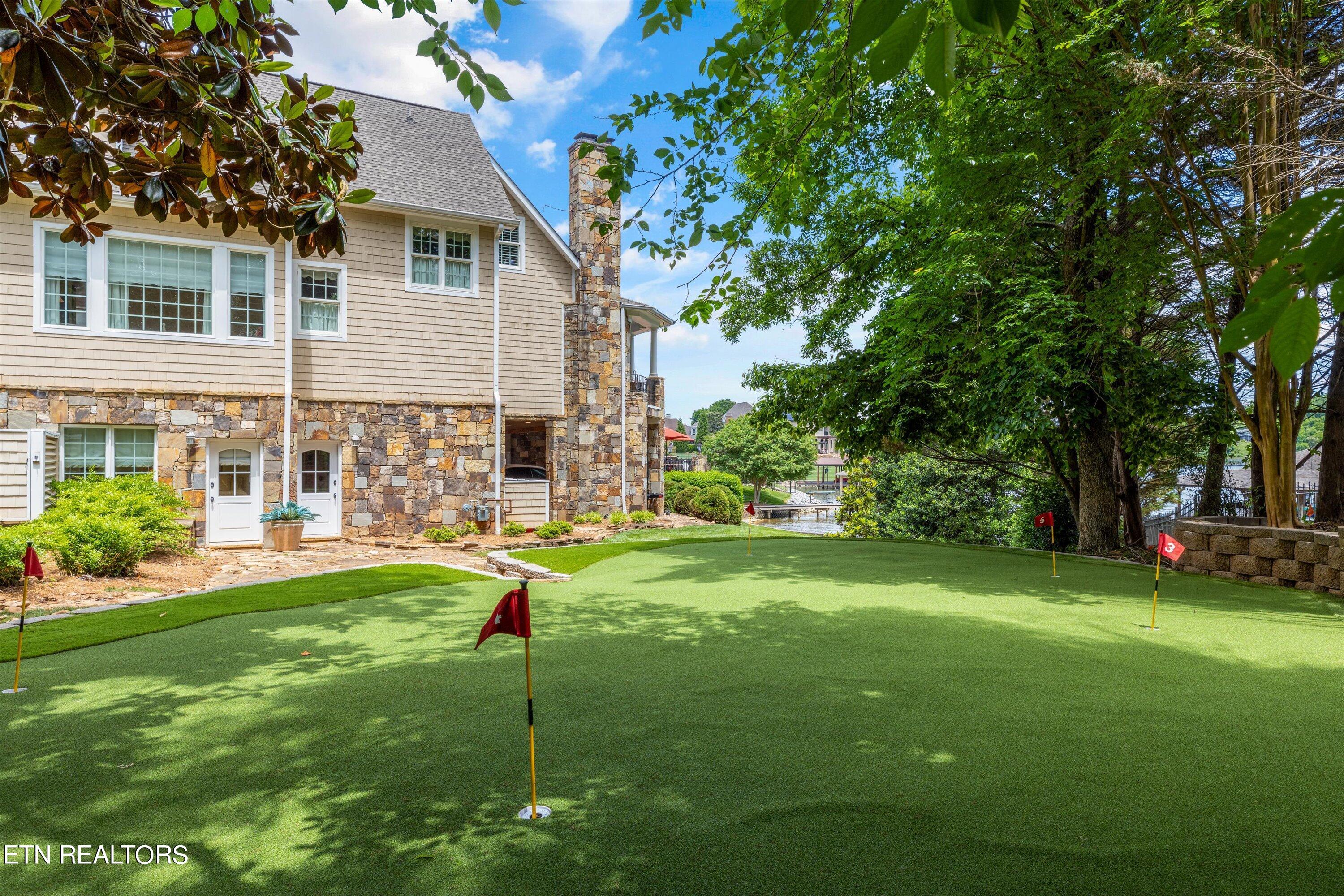 119 Blue Herron Drive