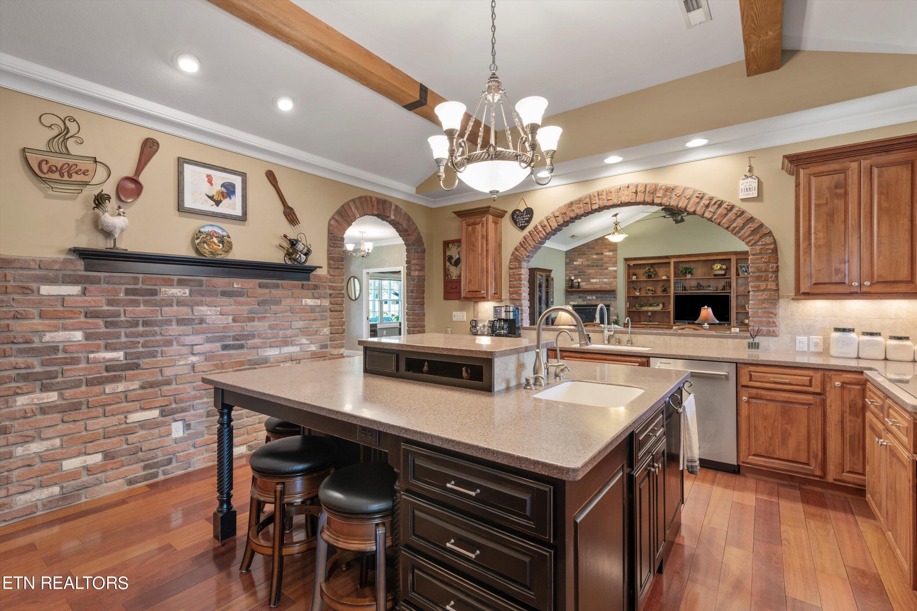 104 Island Lane