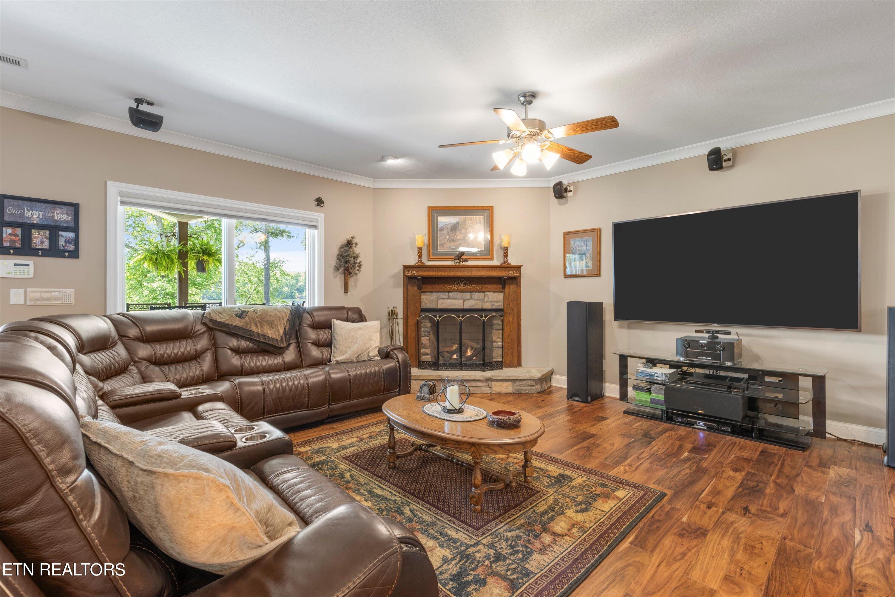 104 Island Lane