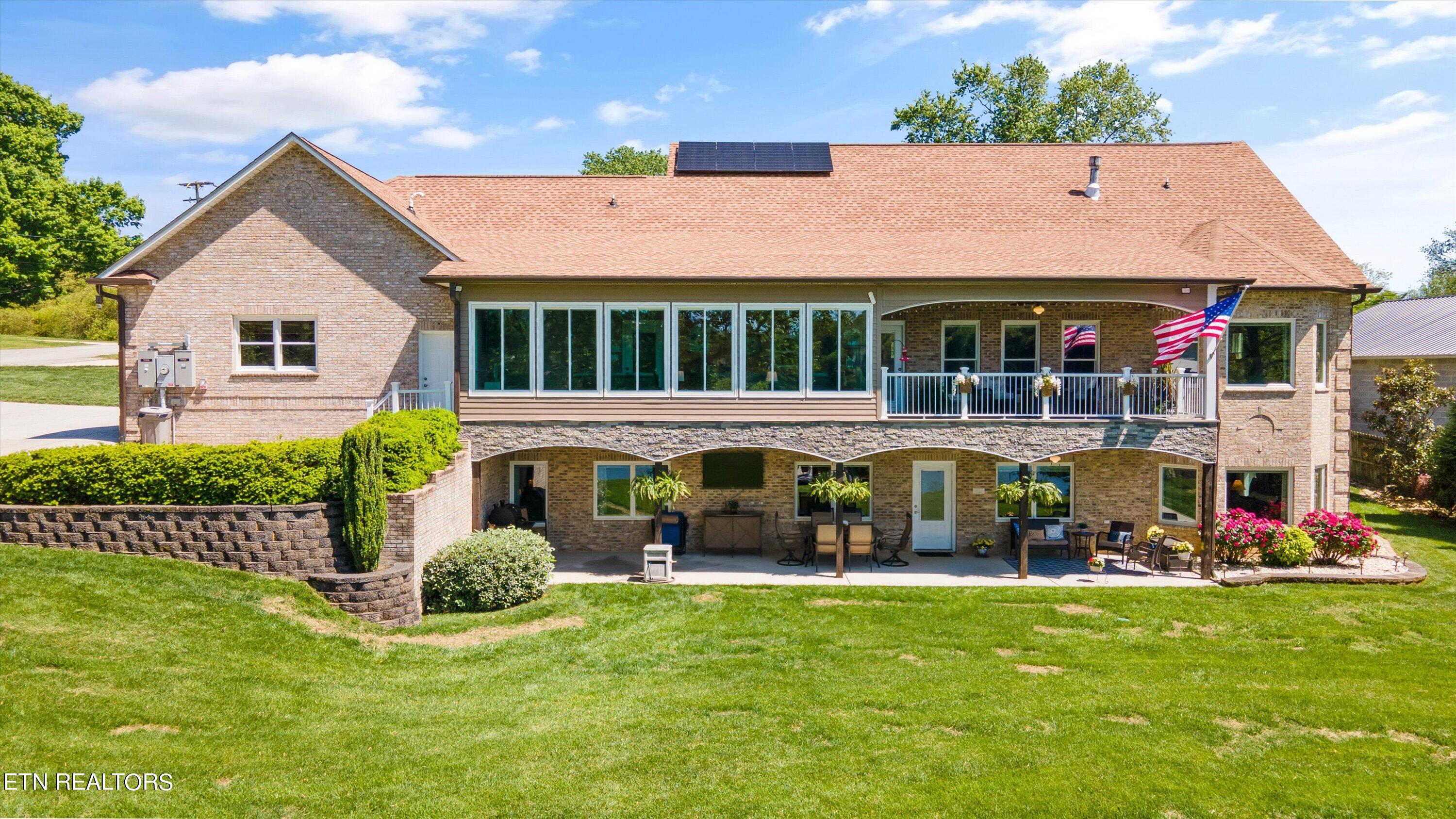 104 Island Lane