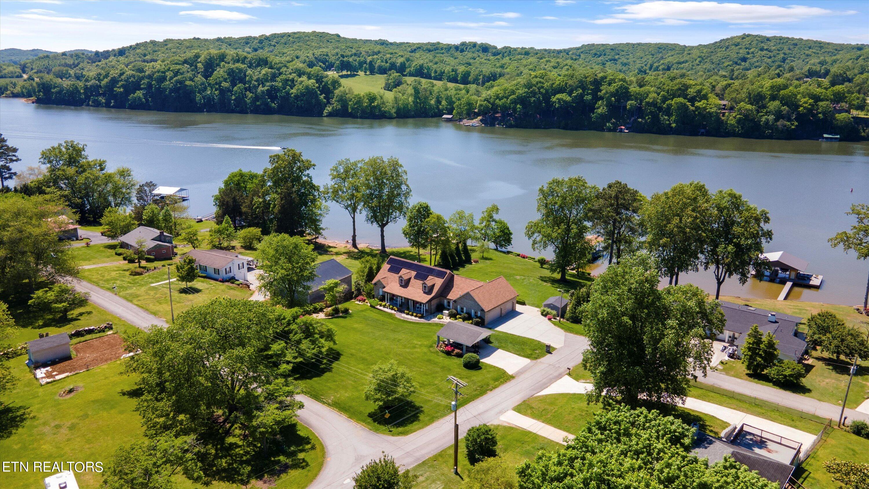 104 Island Lane