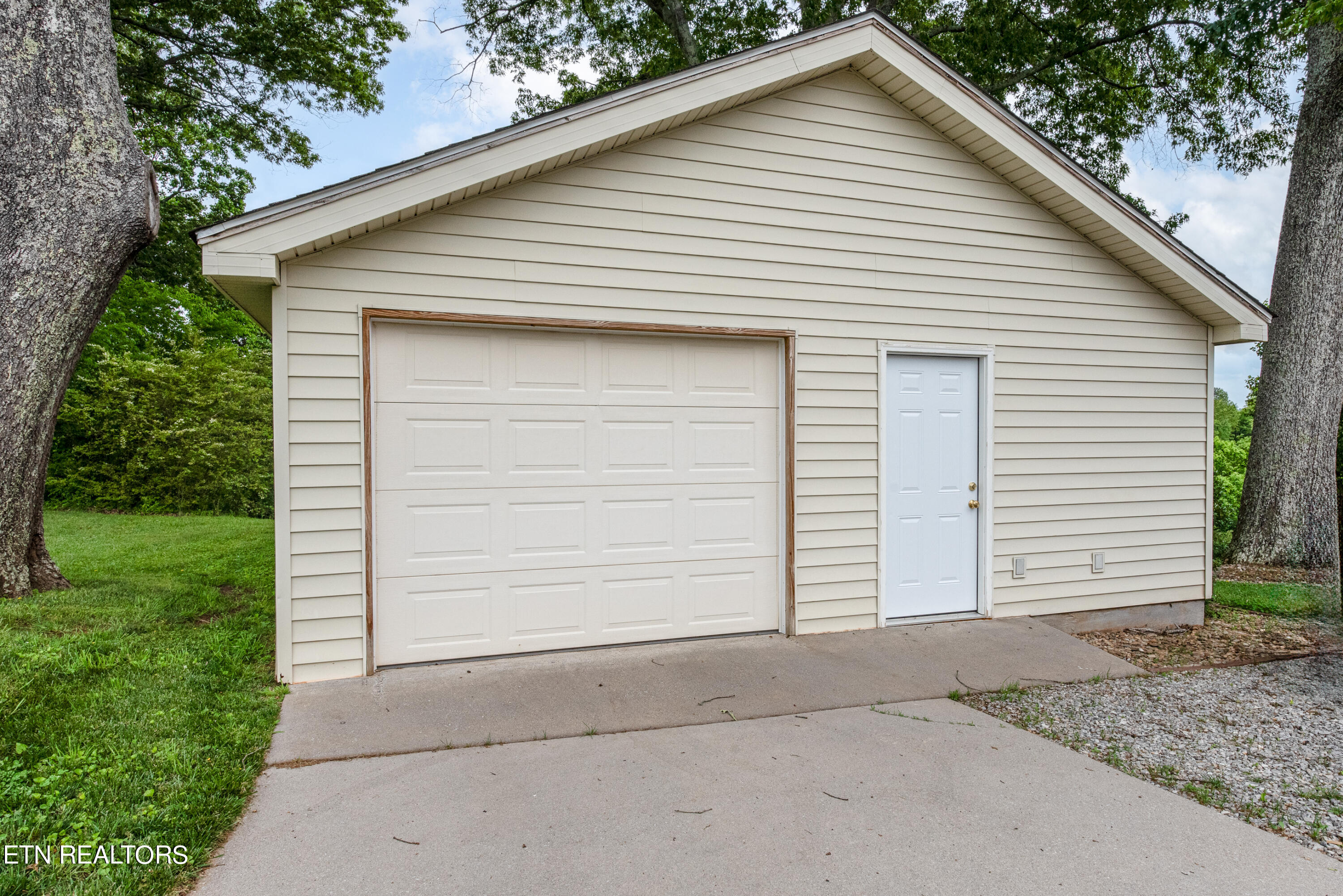3690 Deerstone Drive