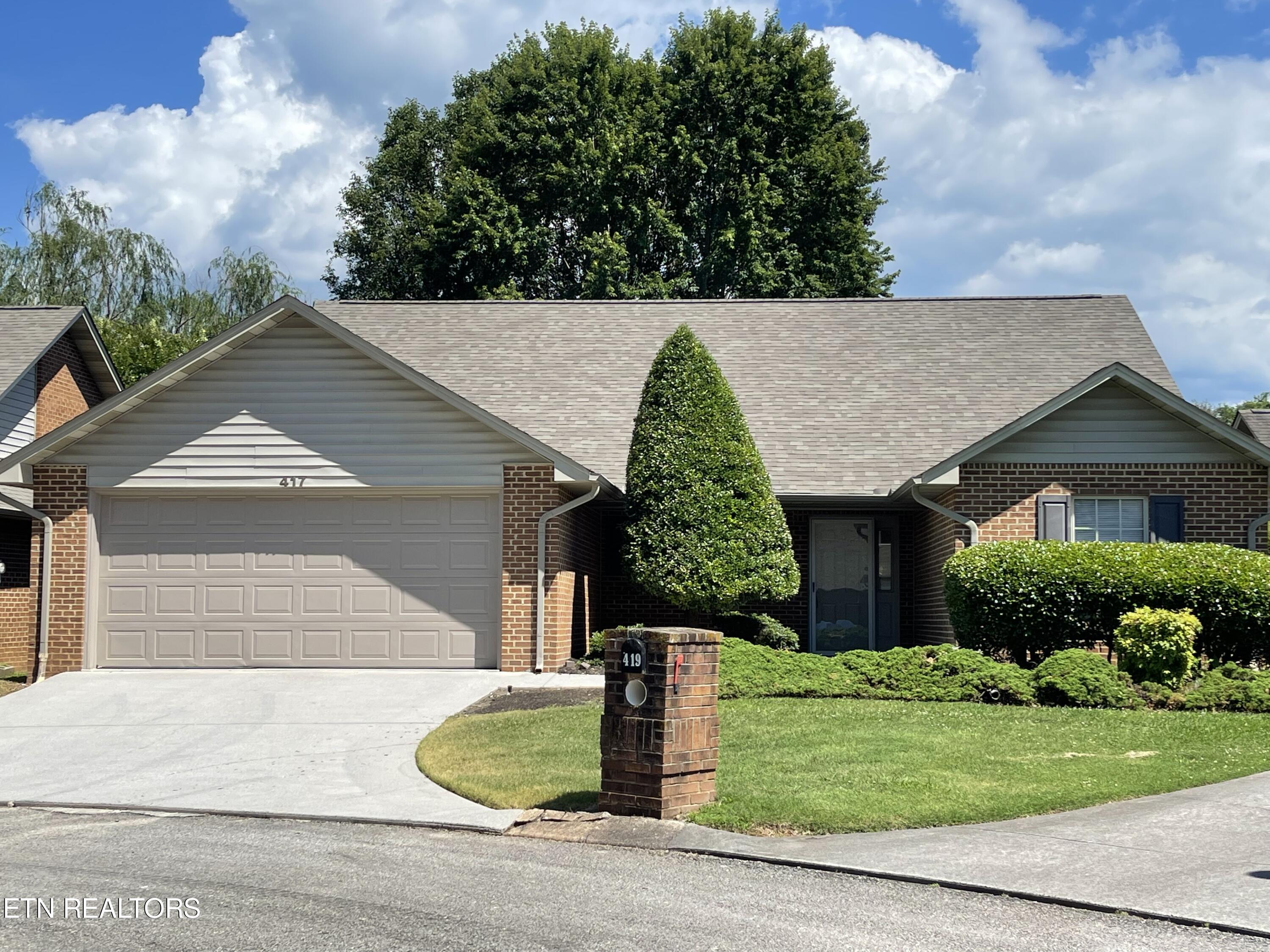 417 Exeter Court