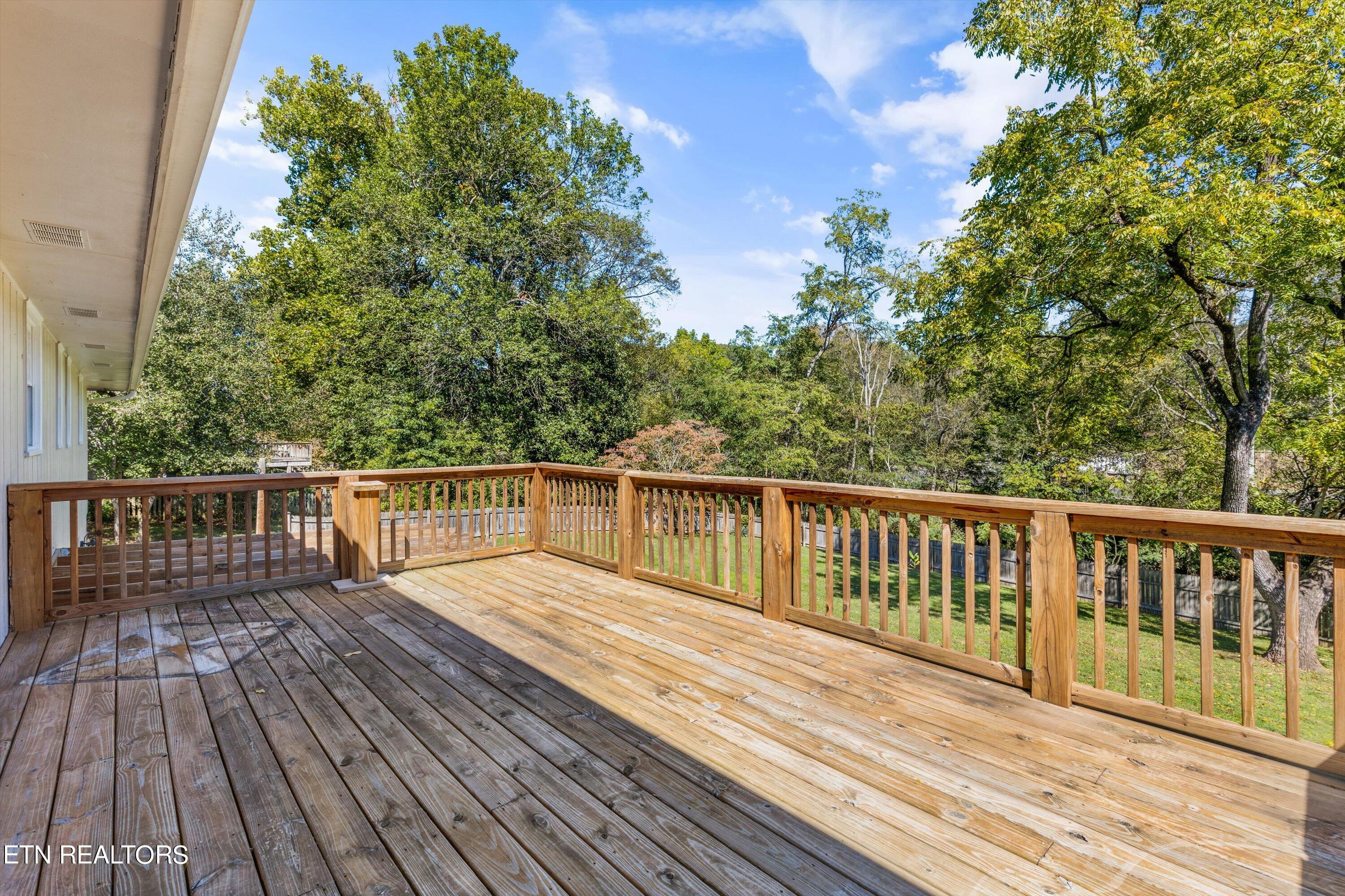 340 Dominion Circle