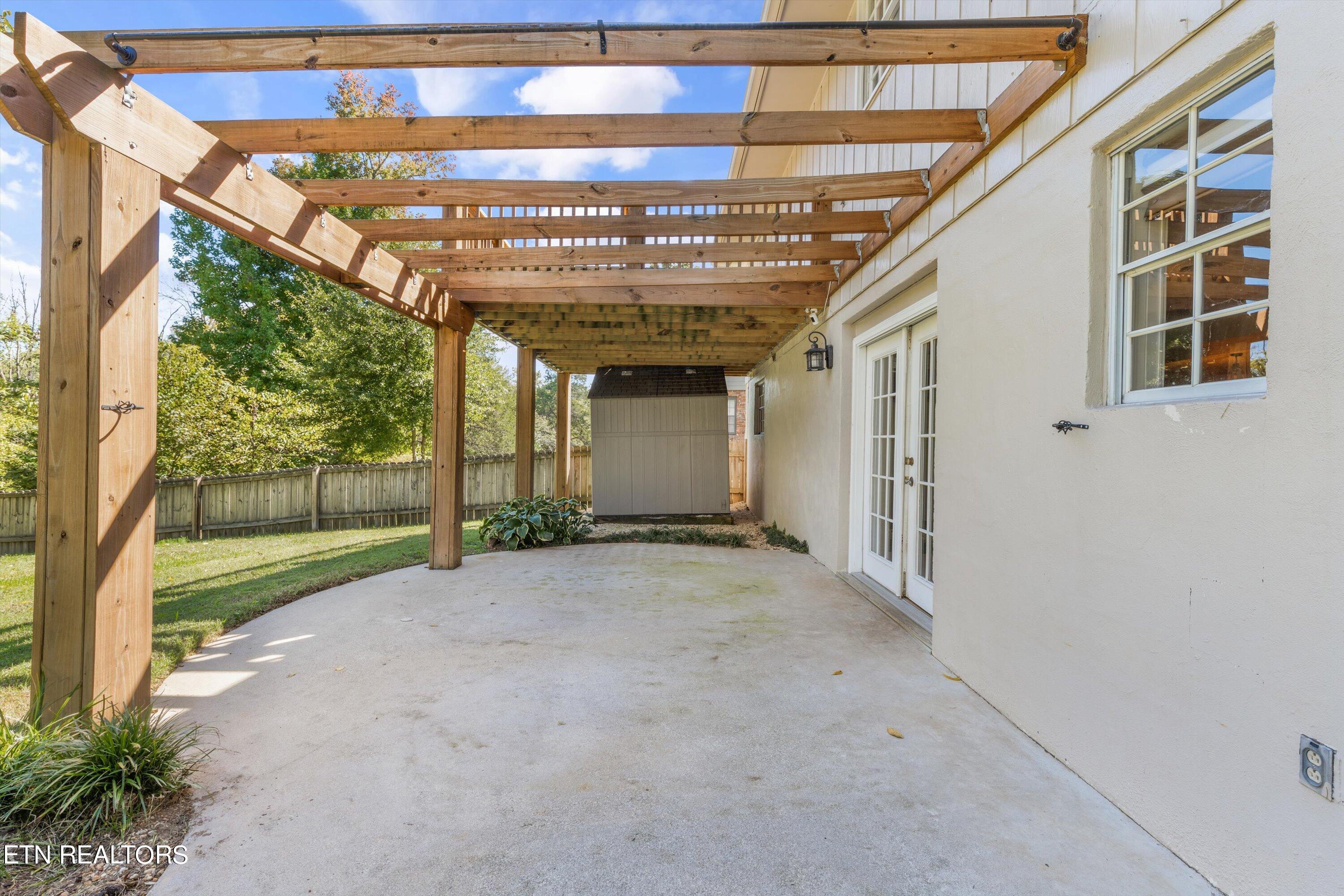 340 Dominion Circle
