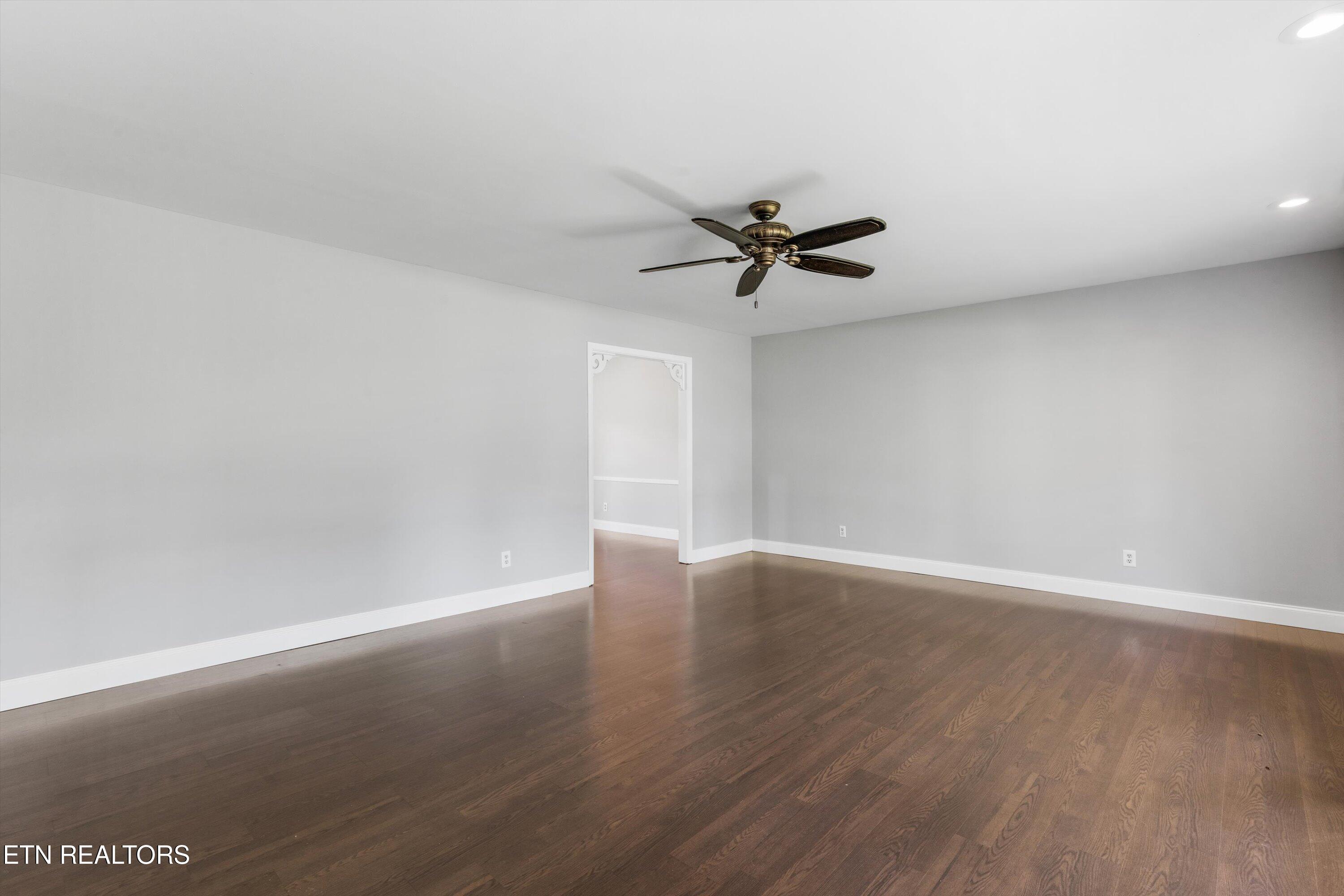 340 Dominion Circle