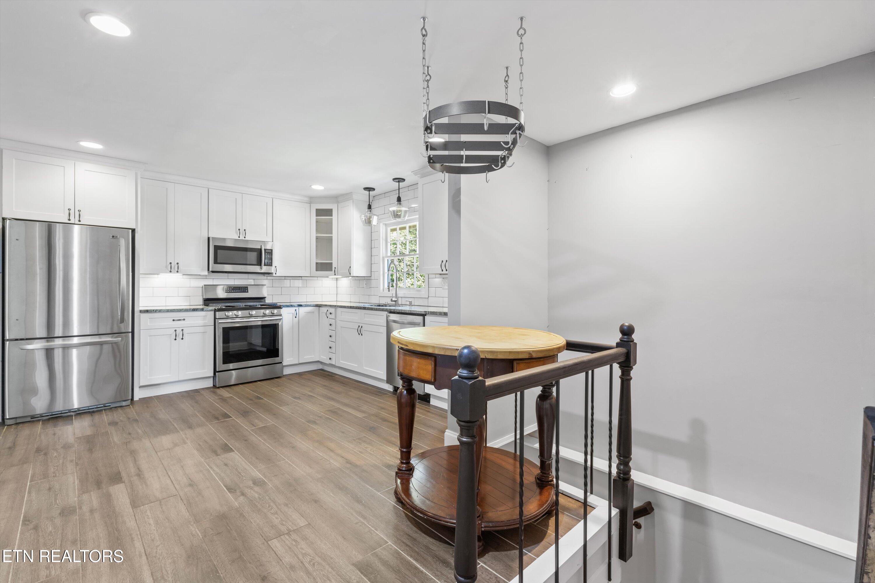 340 Dominion Circle