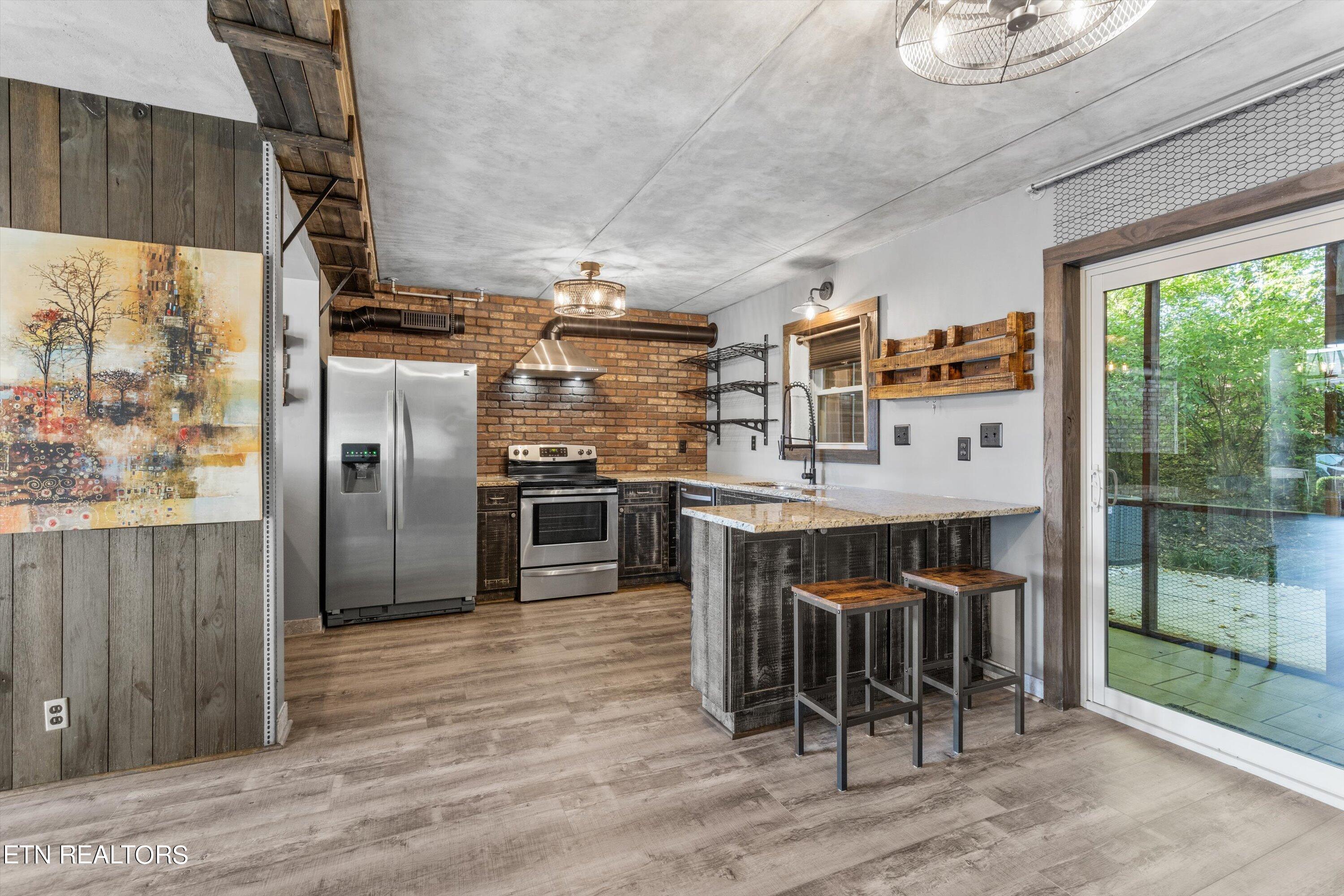 403 Dublin Drive, D221