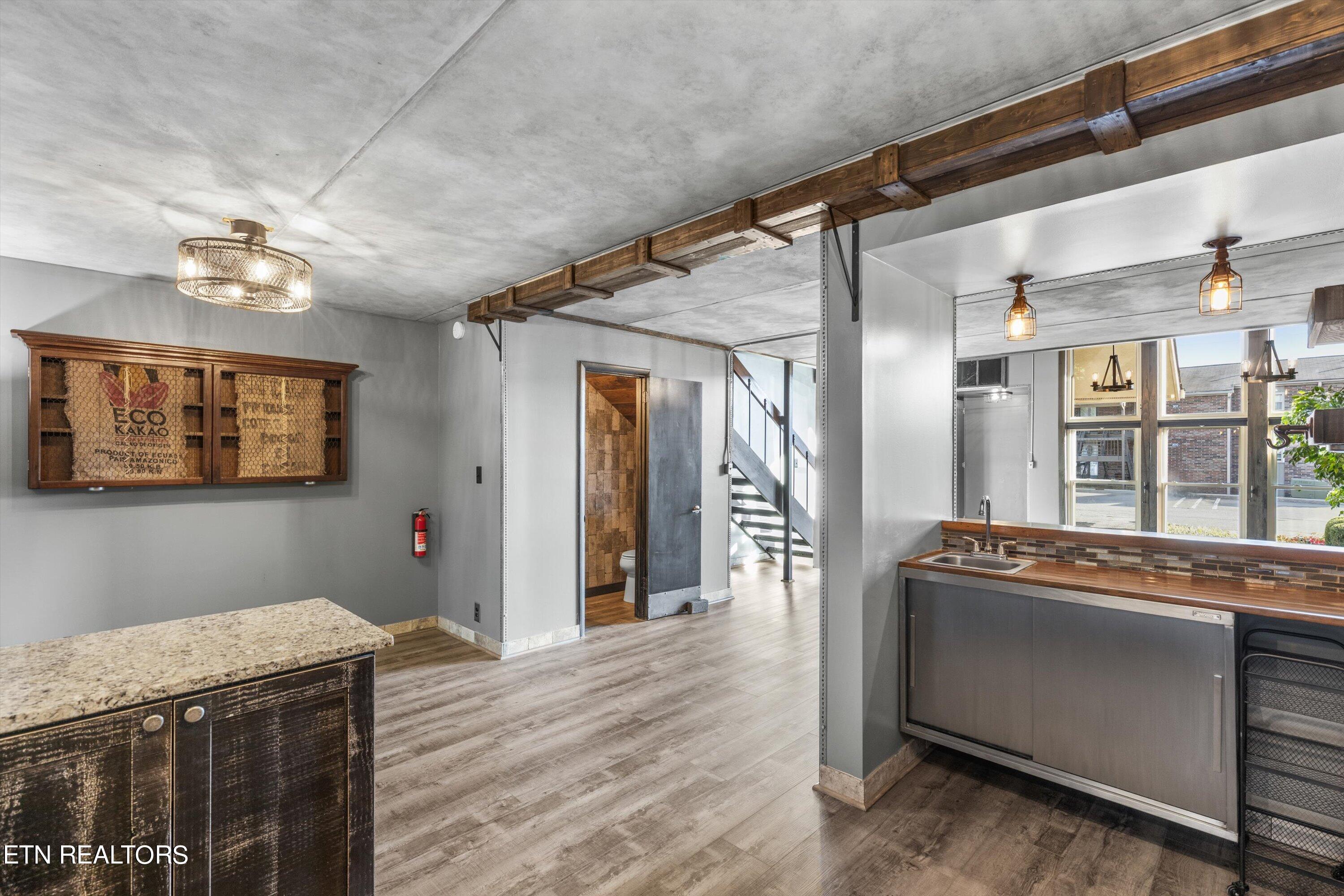 403 Dublin Drive, D221
