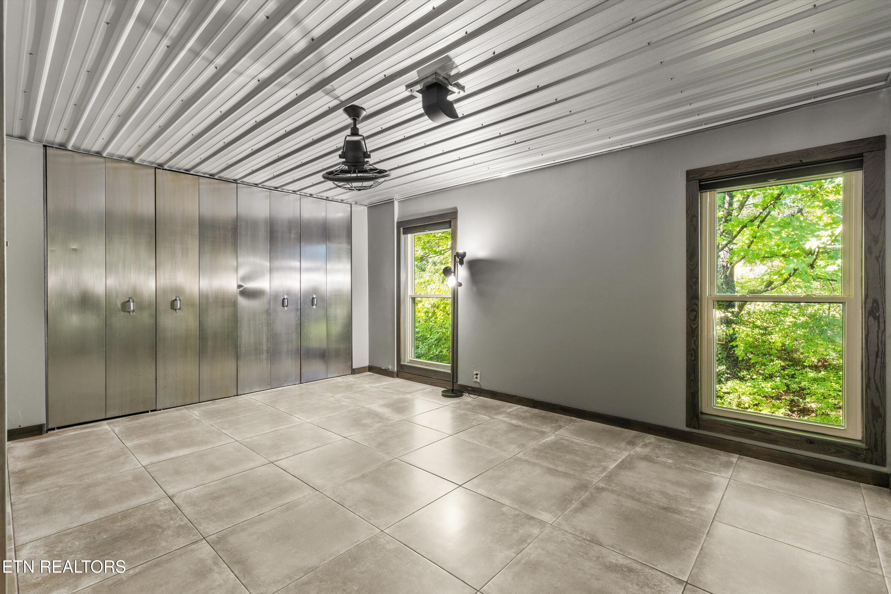 403 Dublin Drive, D221