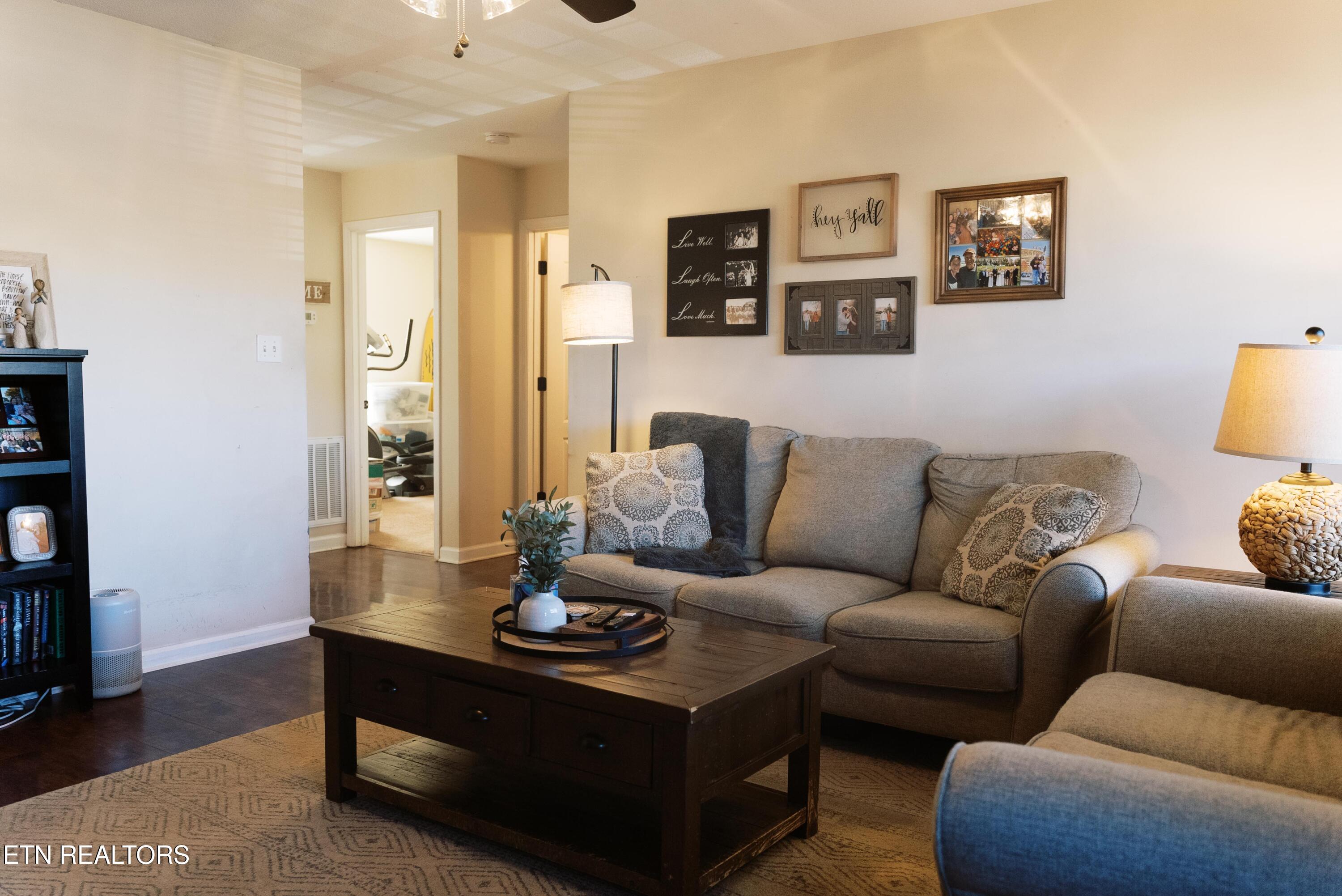 2228 Murray Drive
