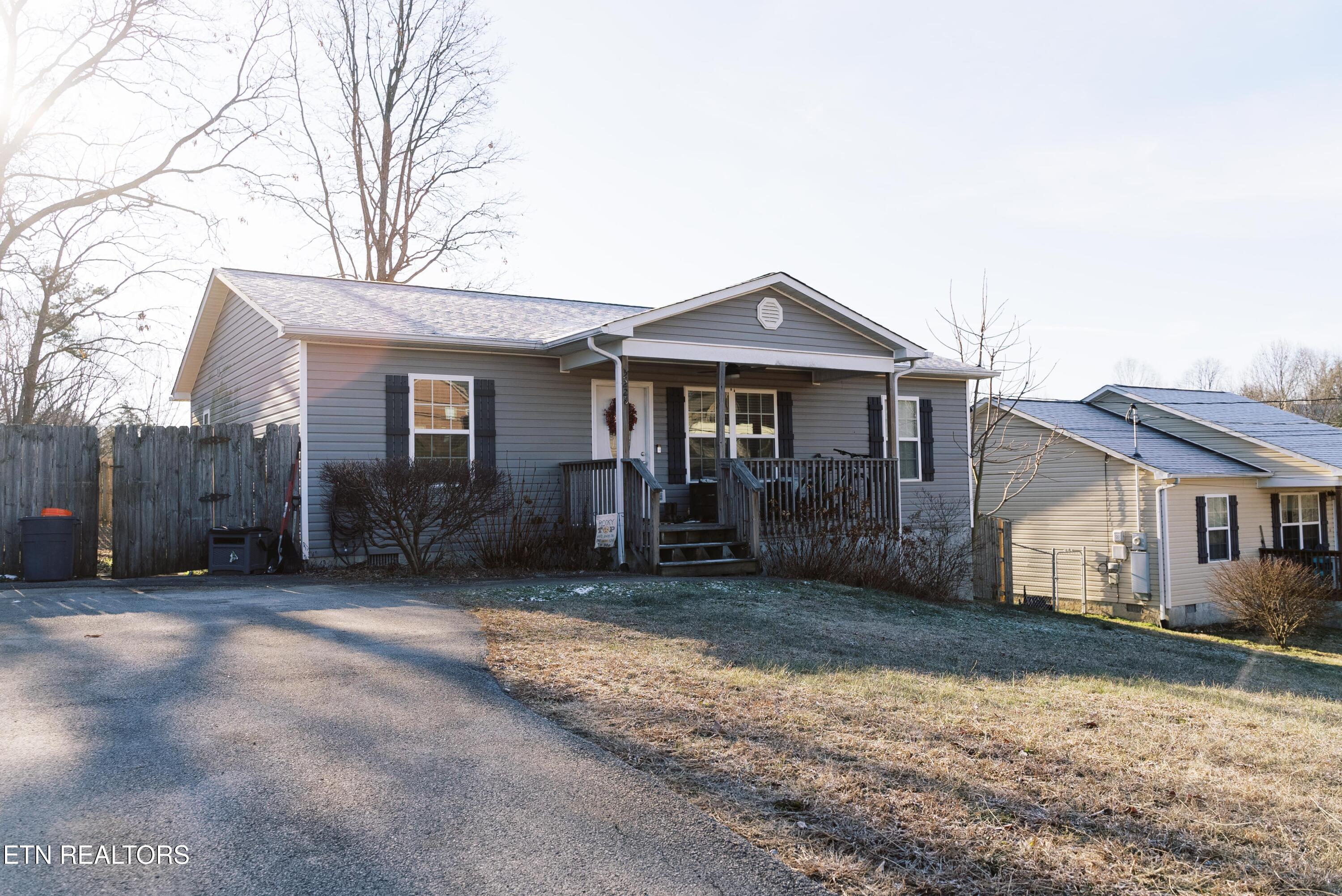 2228 Murray Drive