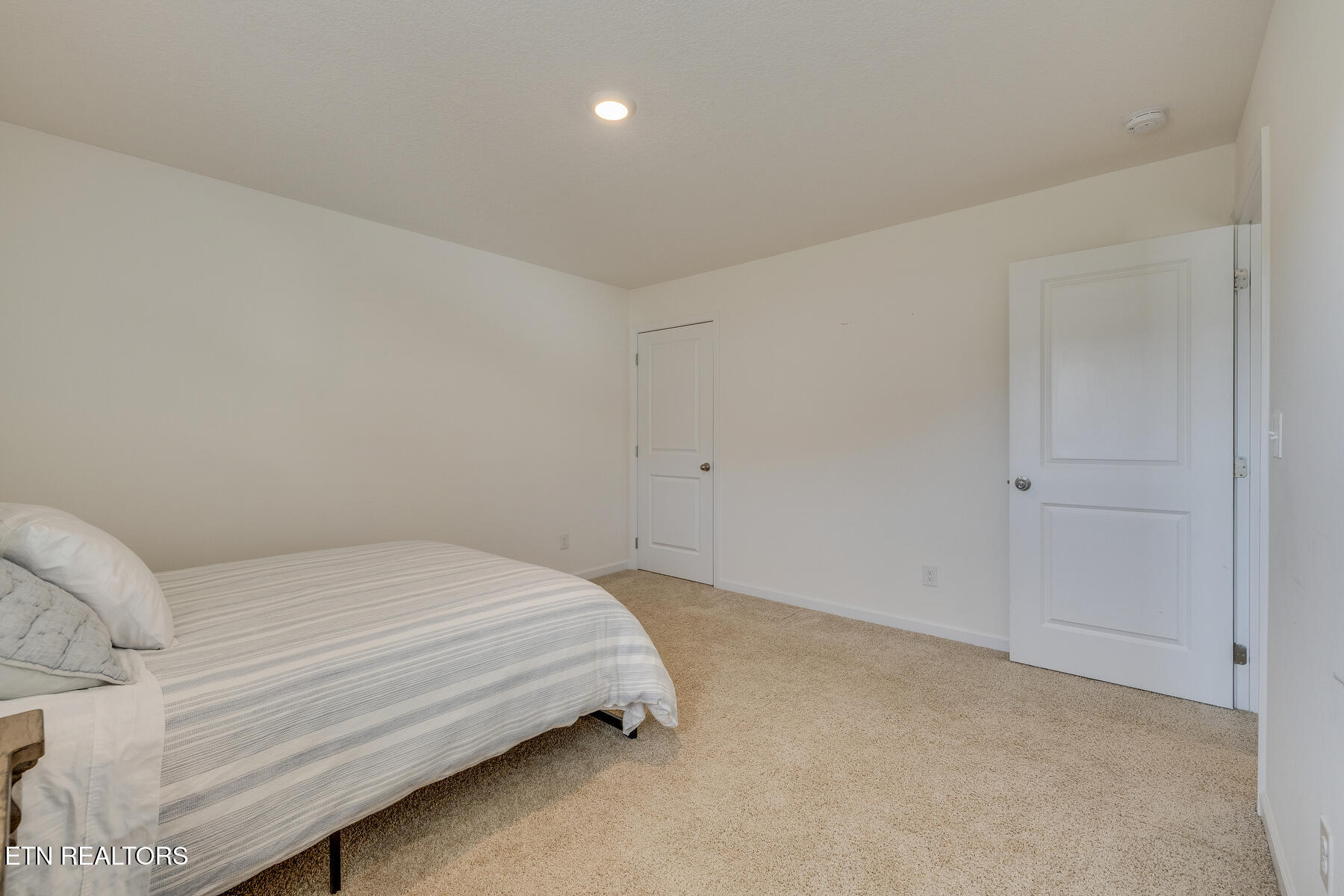 110 Harbour View Way