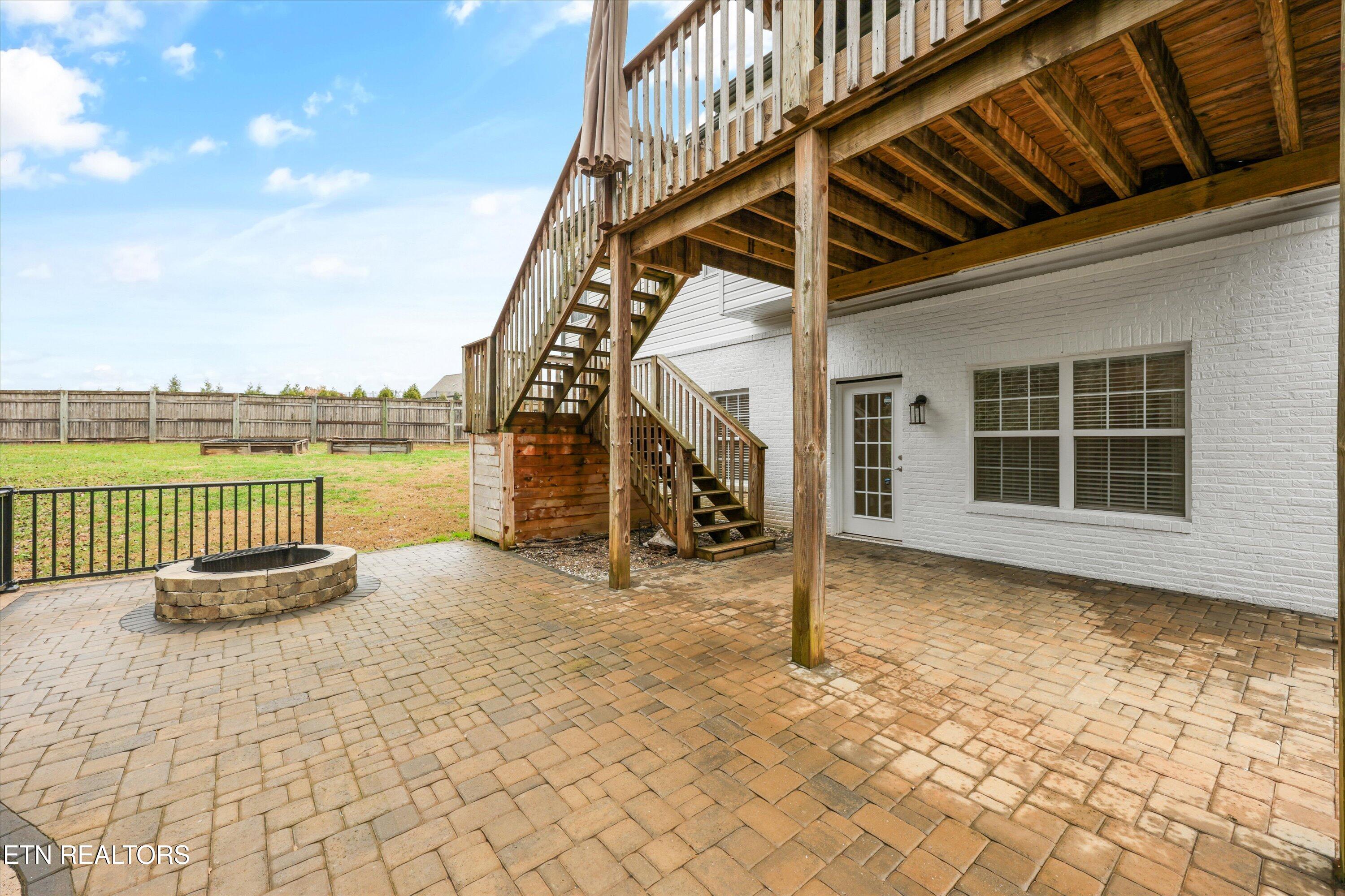 5600 Barineau Lane