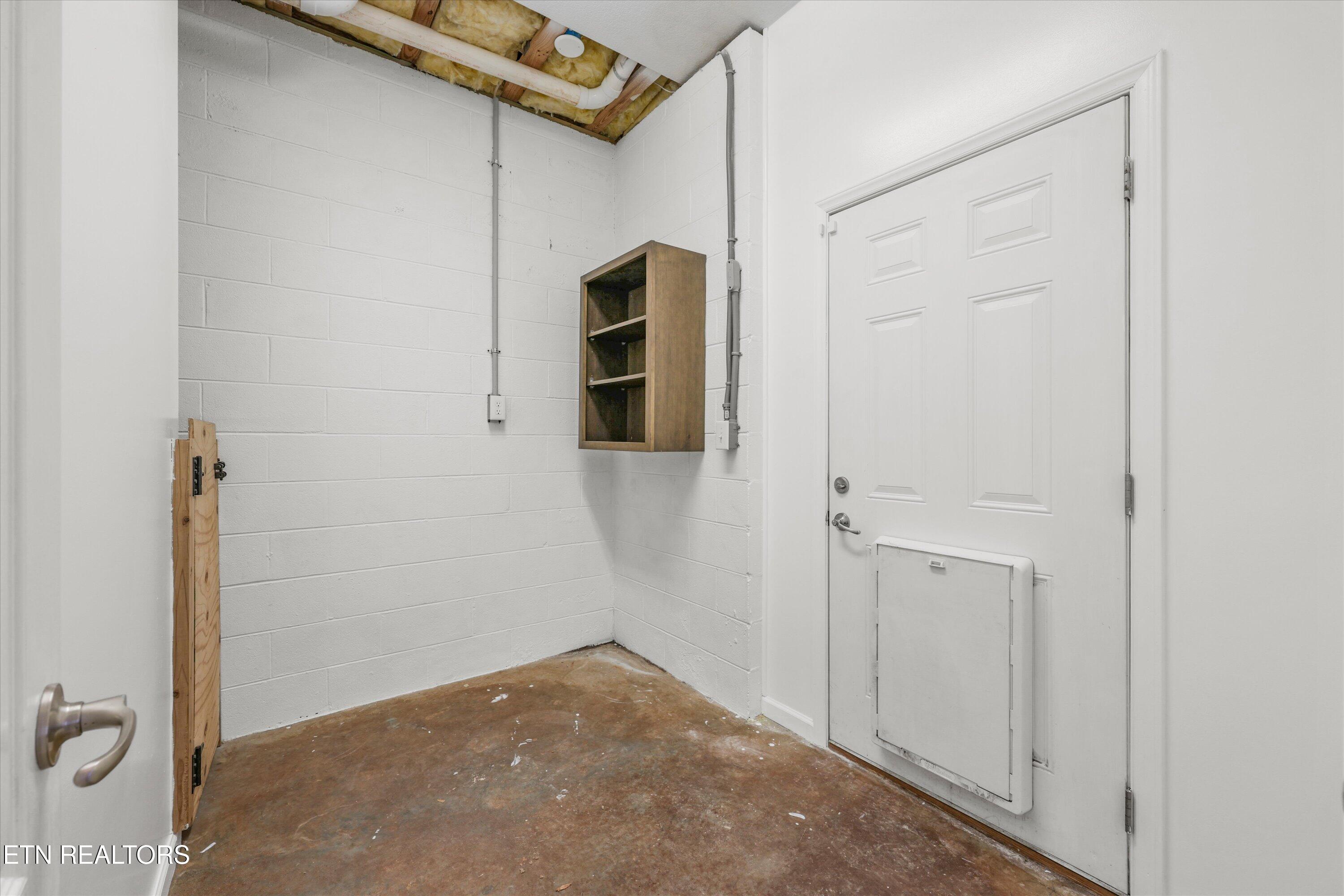 5600 Barineau Lane