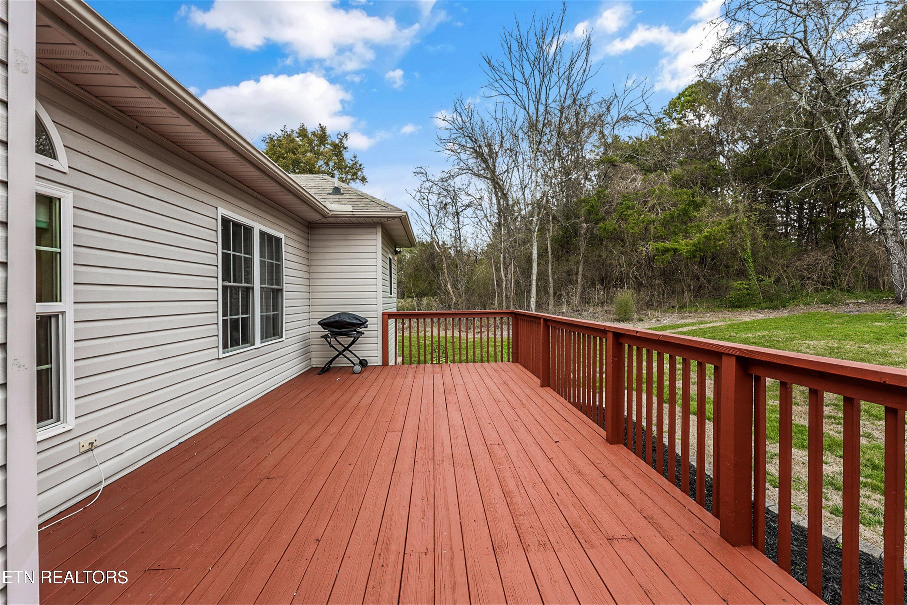 1708 Arrowhead Blvd