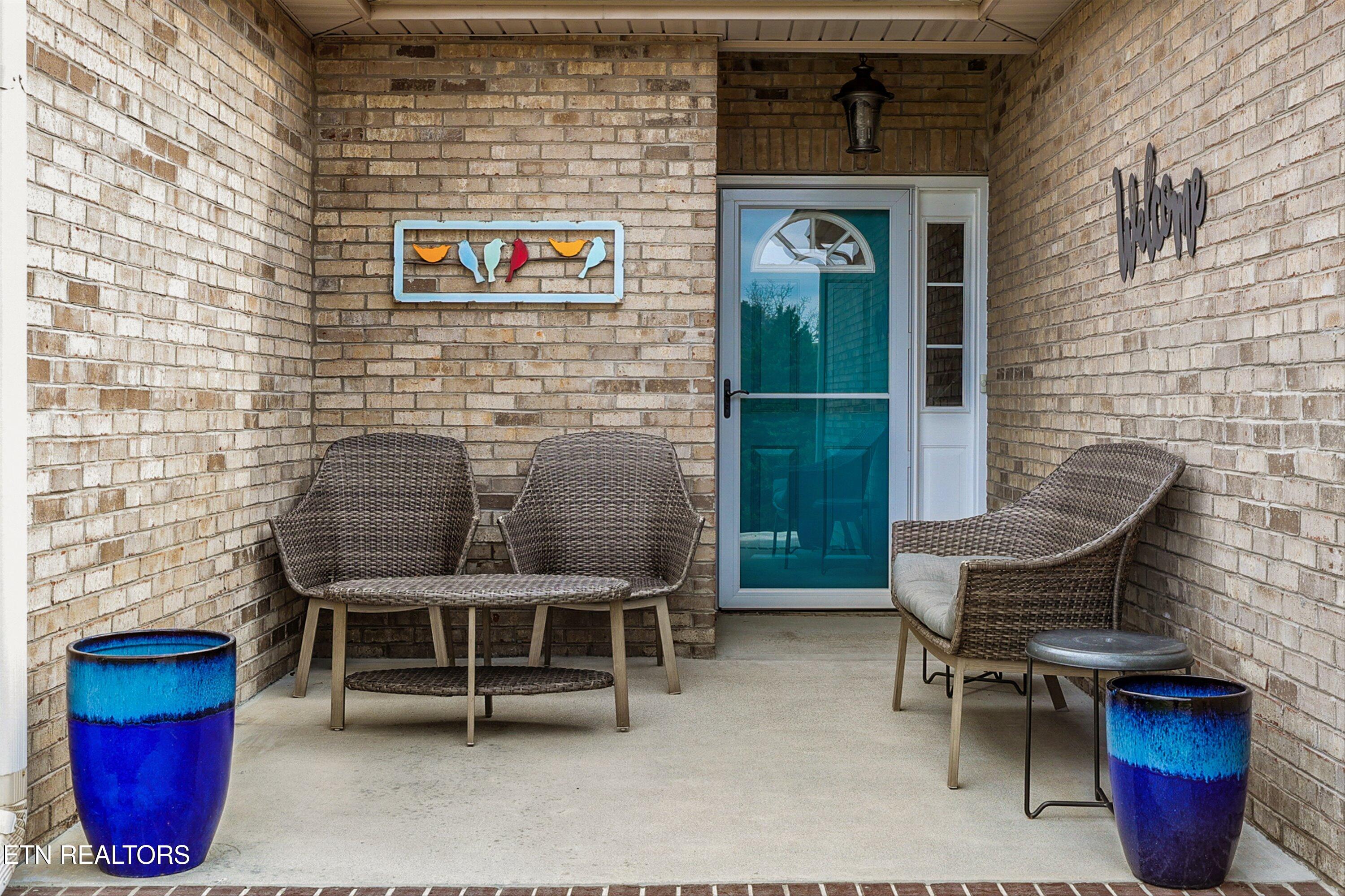 1708 Arrowhead Blvd