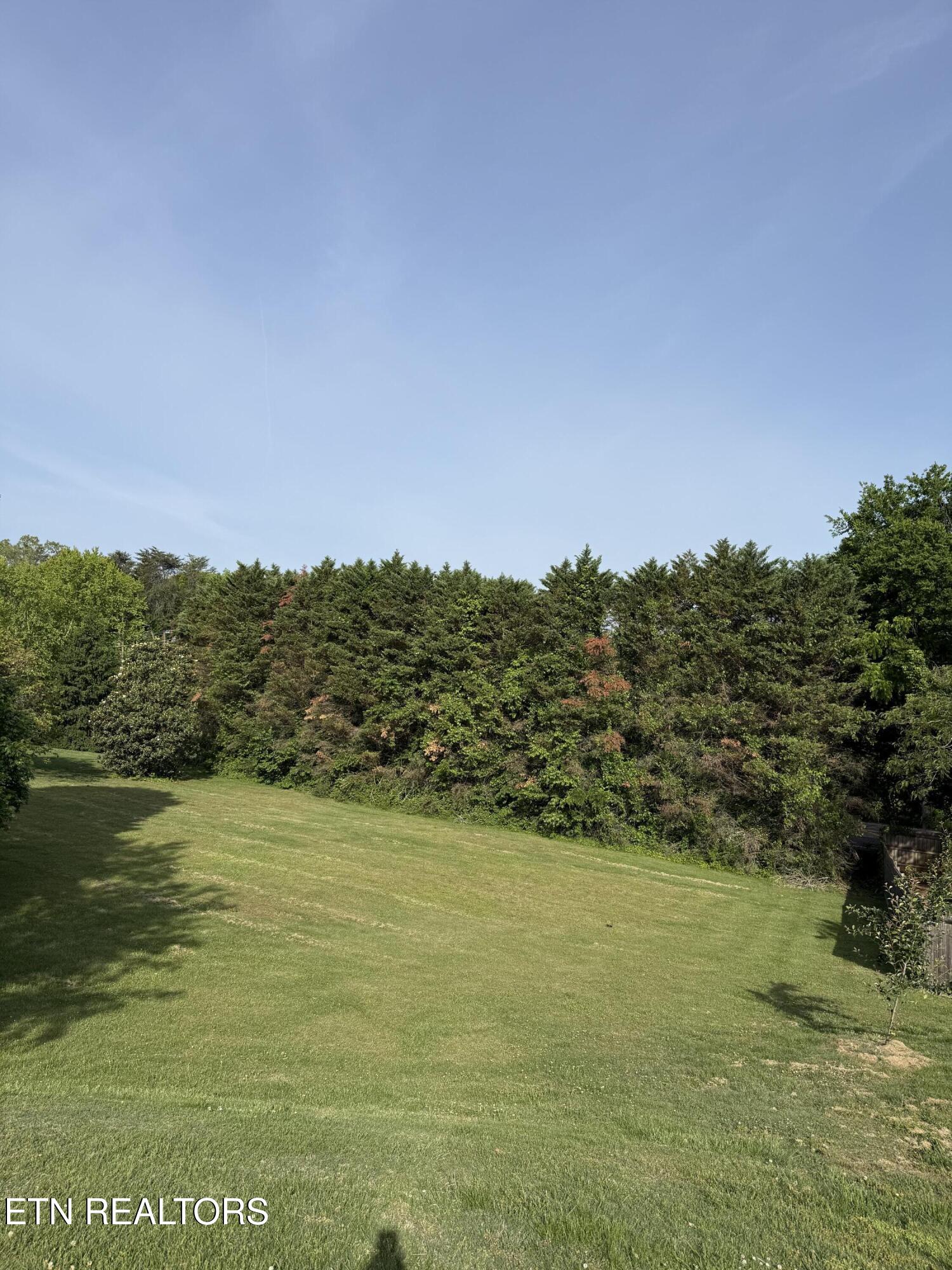 5601 Barineau Lane