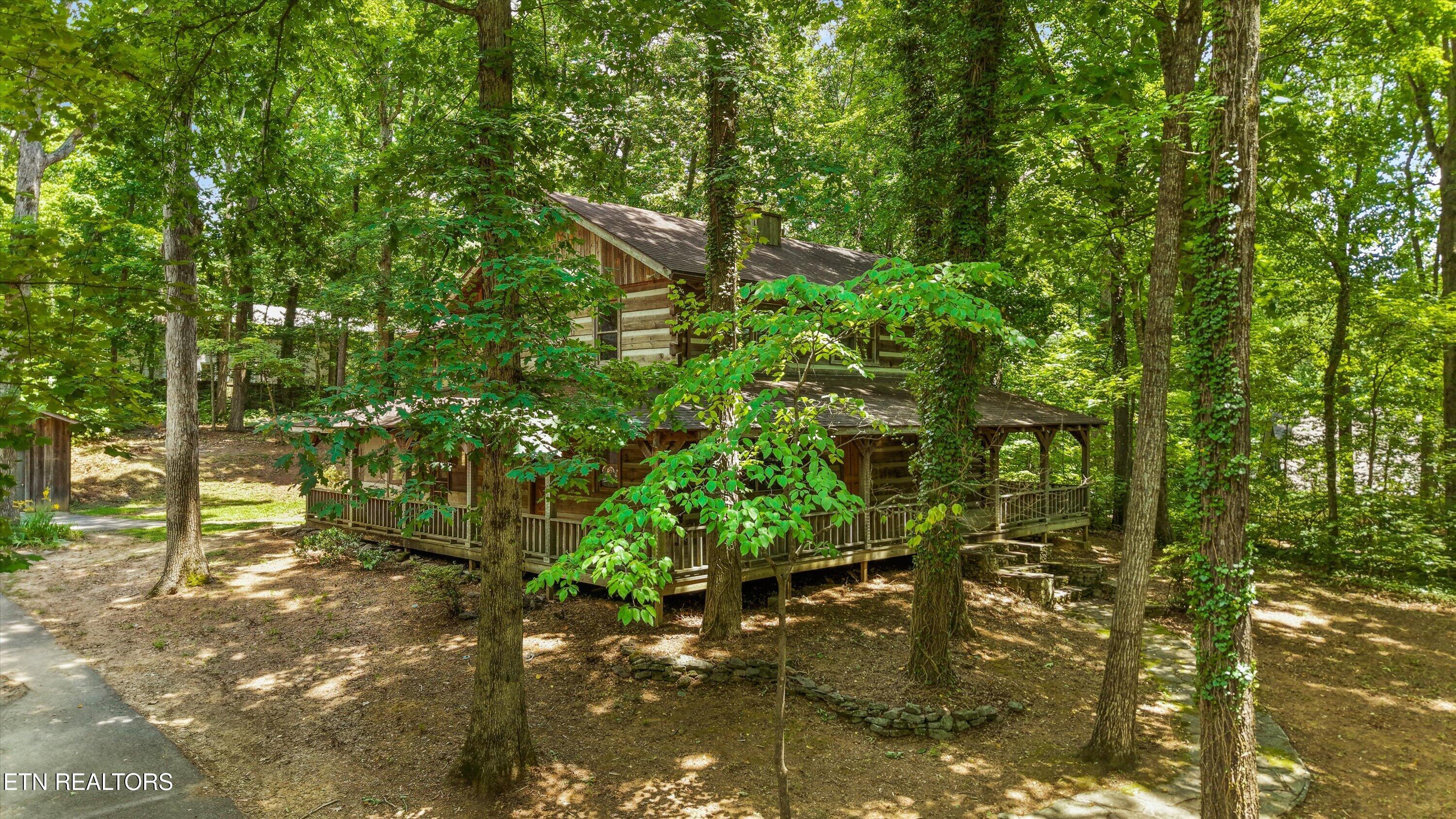 122 Land Oak Rd