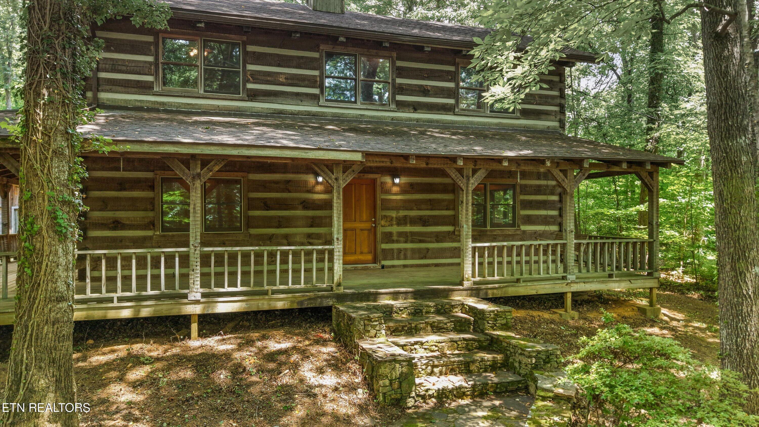 122 Land Oak Rd