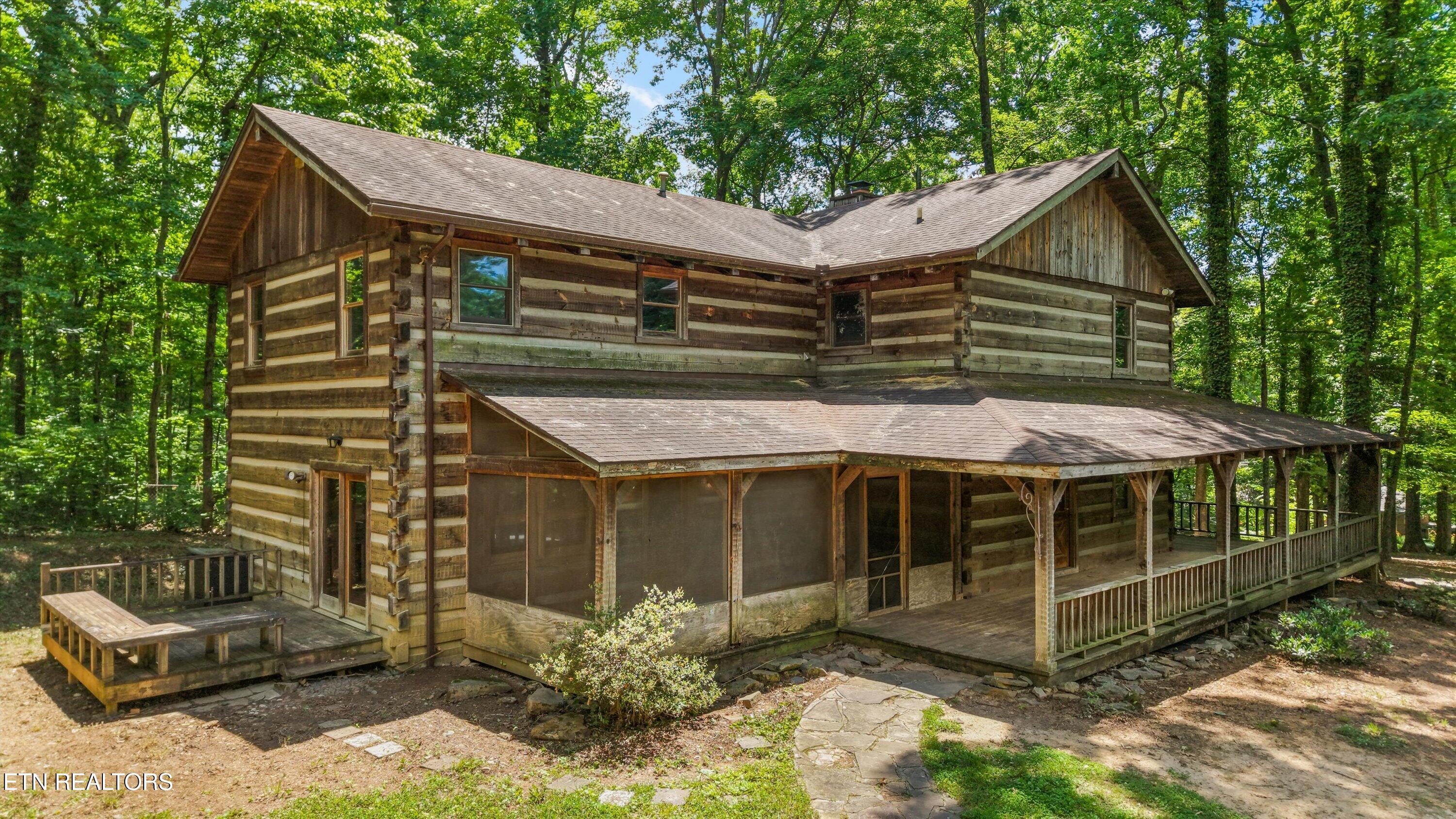 122 Land Oak Rd