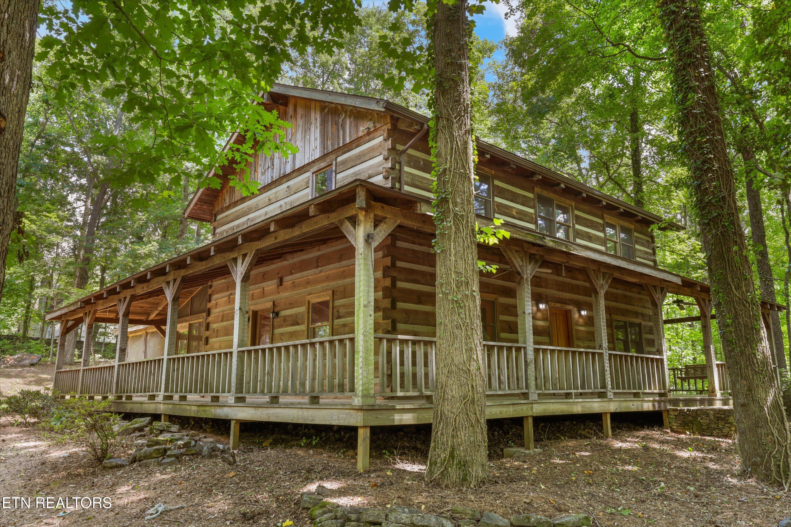 122 Land Oak Rd