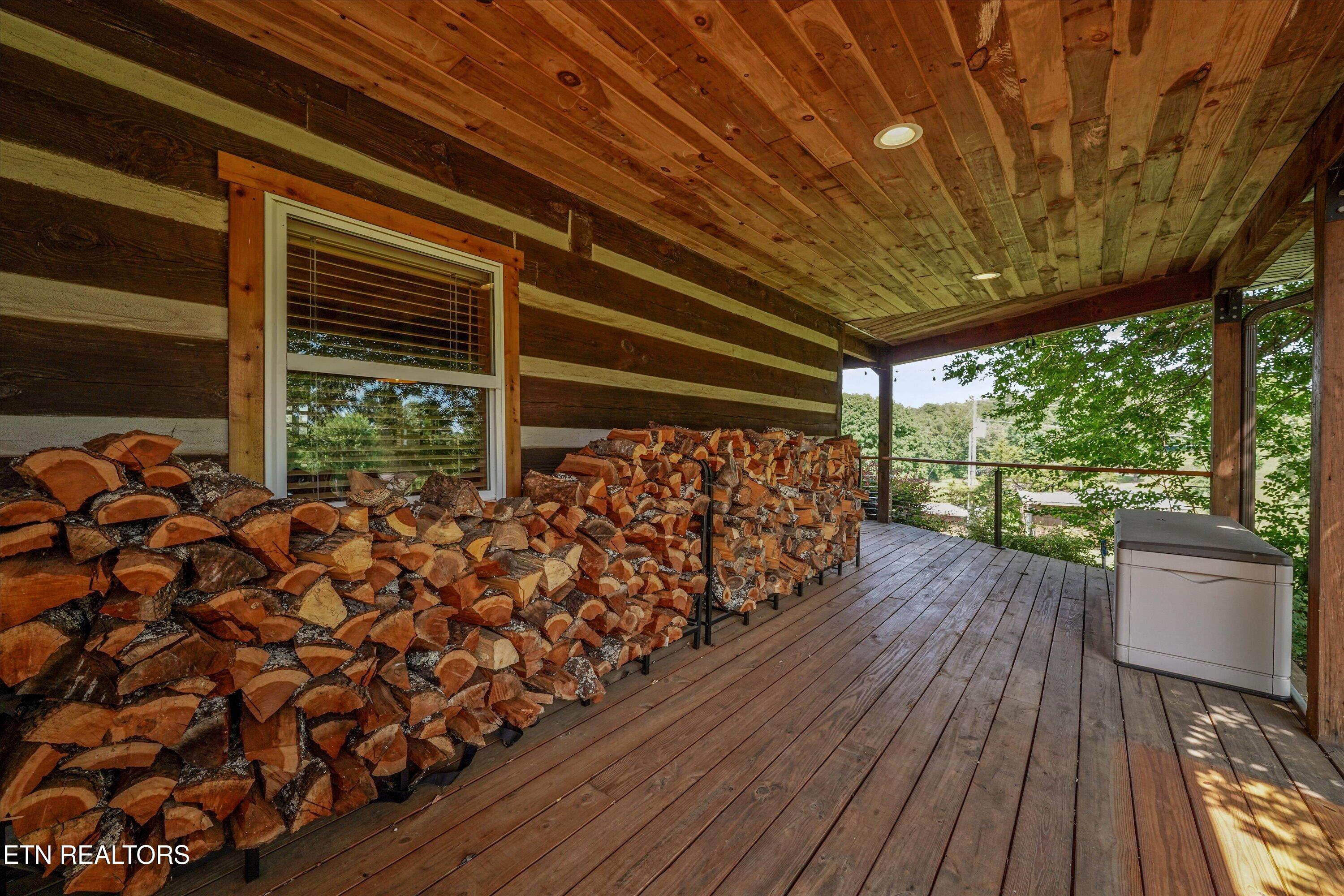2132 Grey Ridge Rd