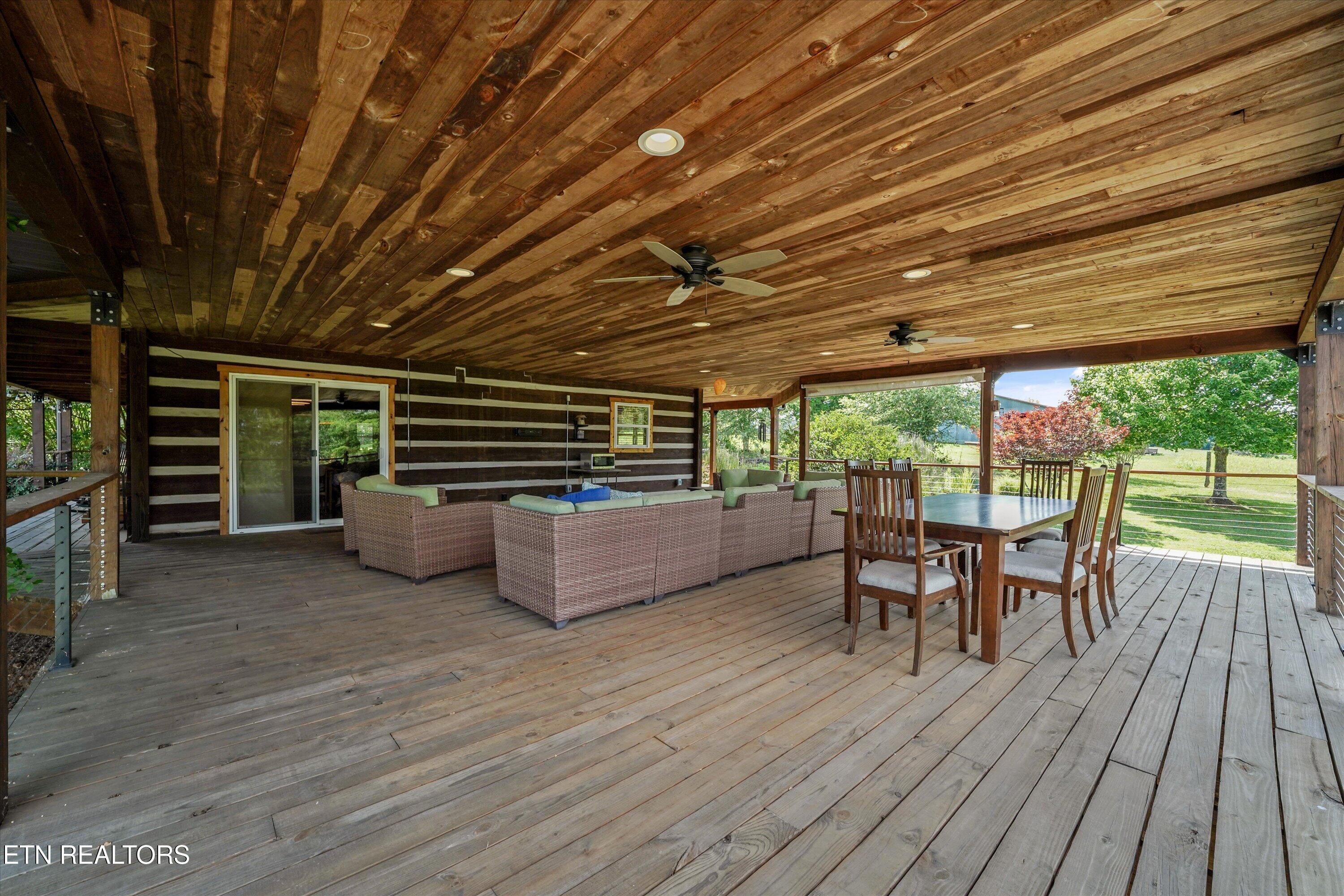 2132 Grey Ridge Rd
