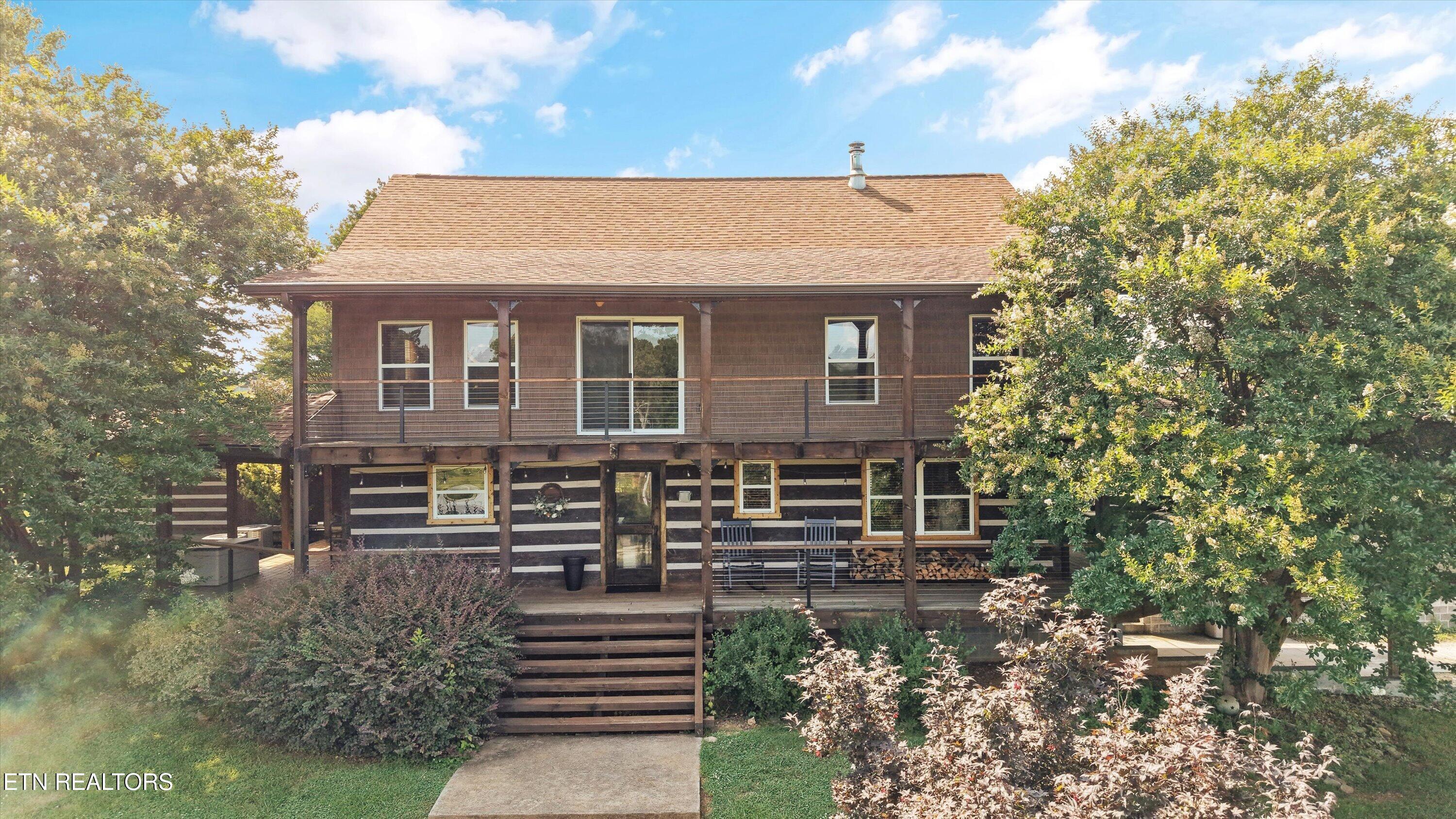 2132 Grey Ridge Rd
